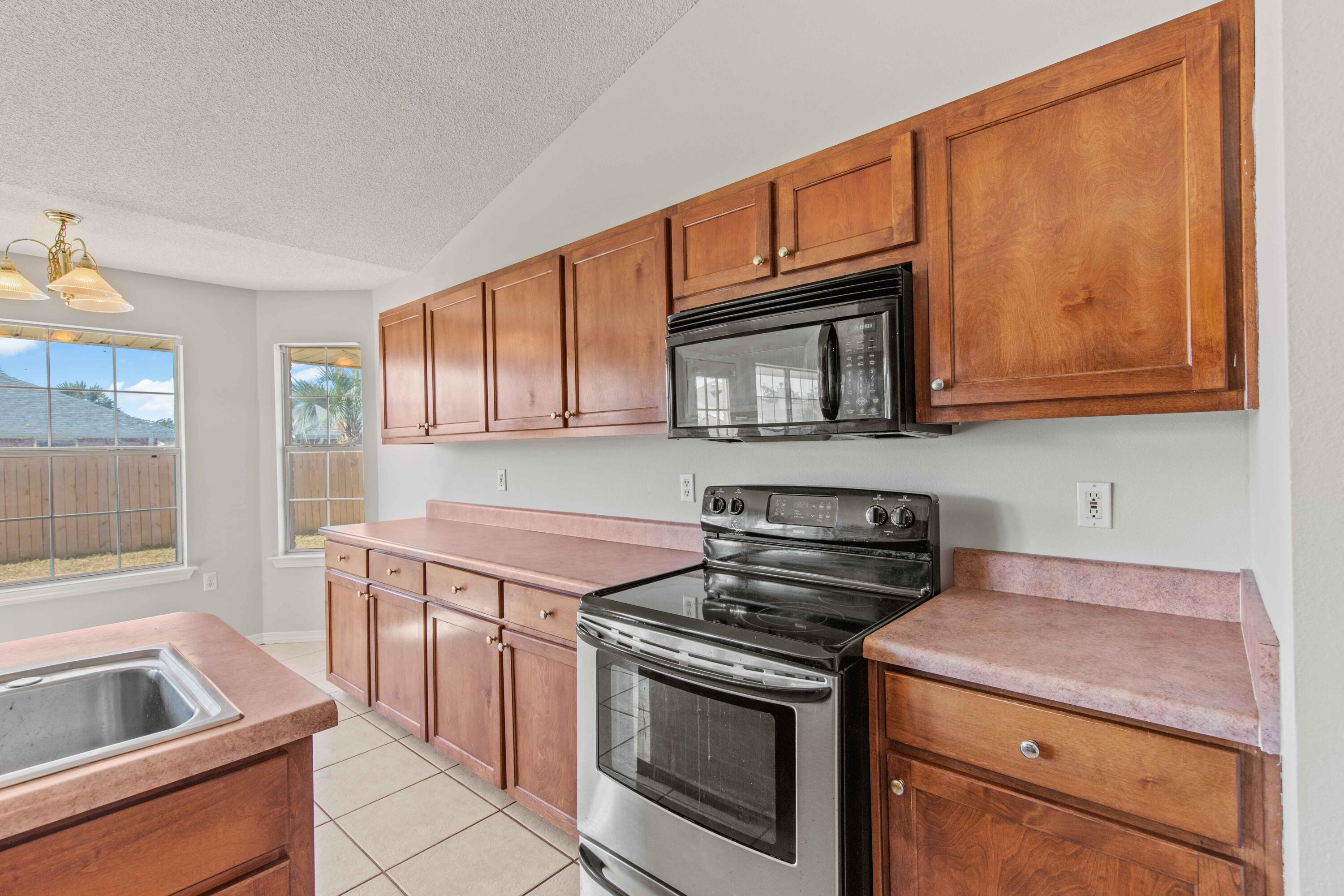 CREETWOODS - Residential