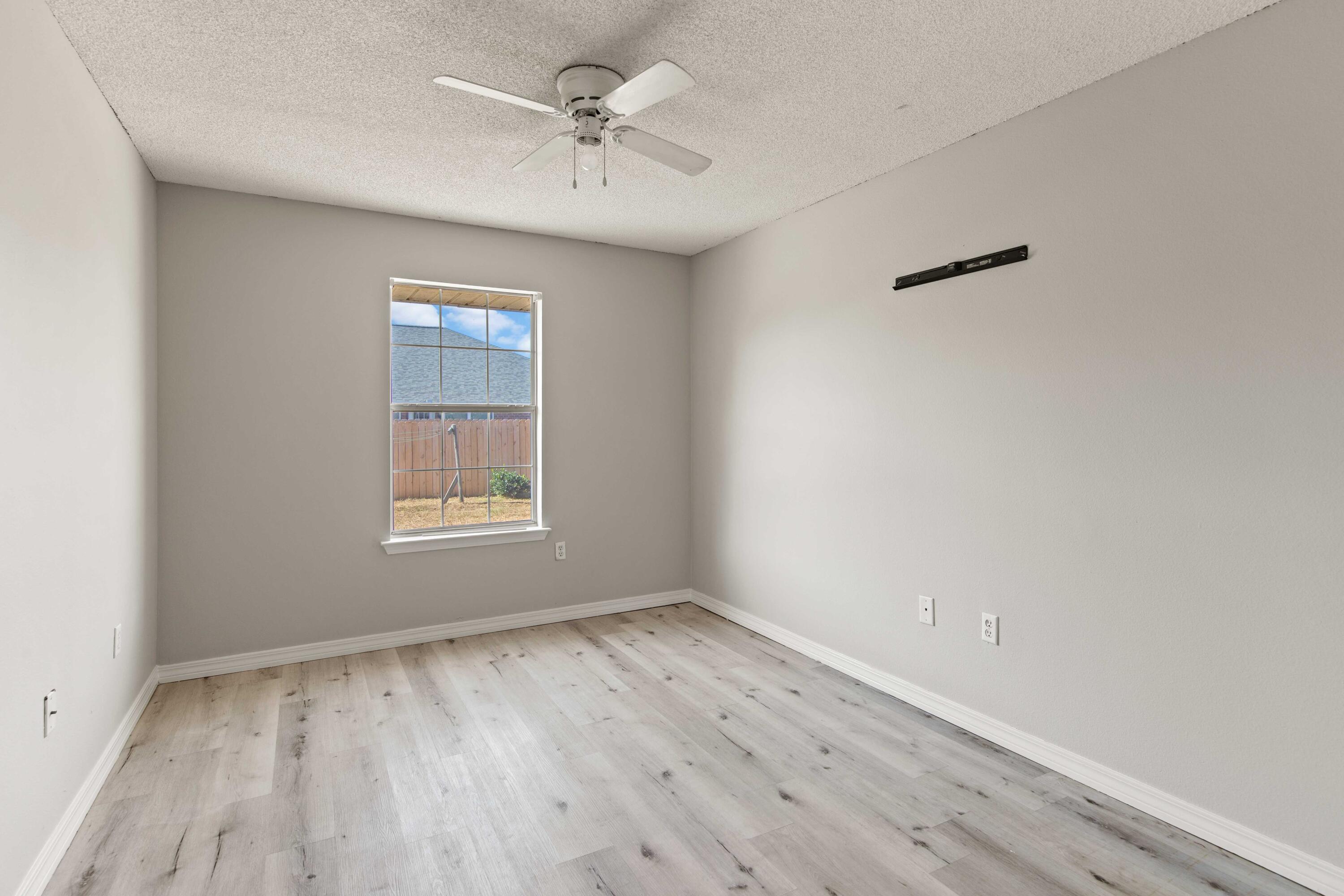 CREETWOODS - Residential