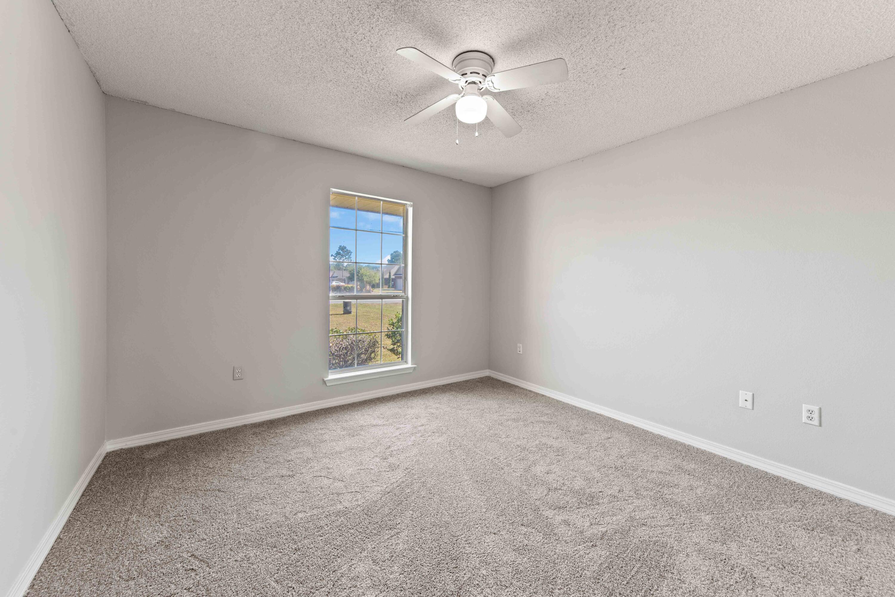 CREETWOODS - Residential