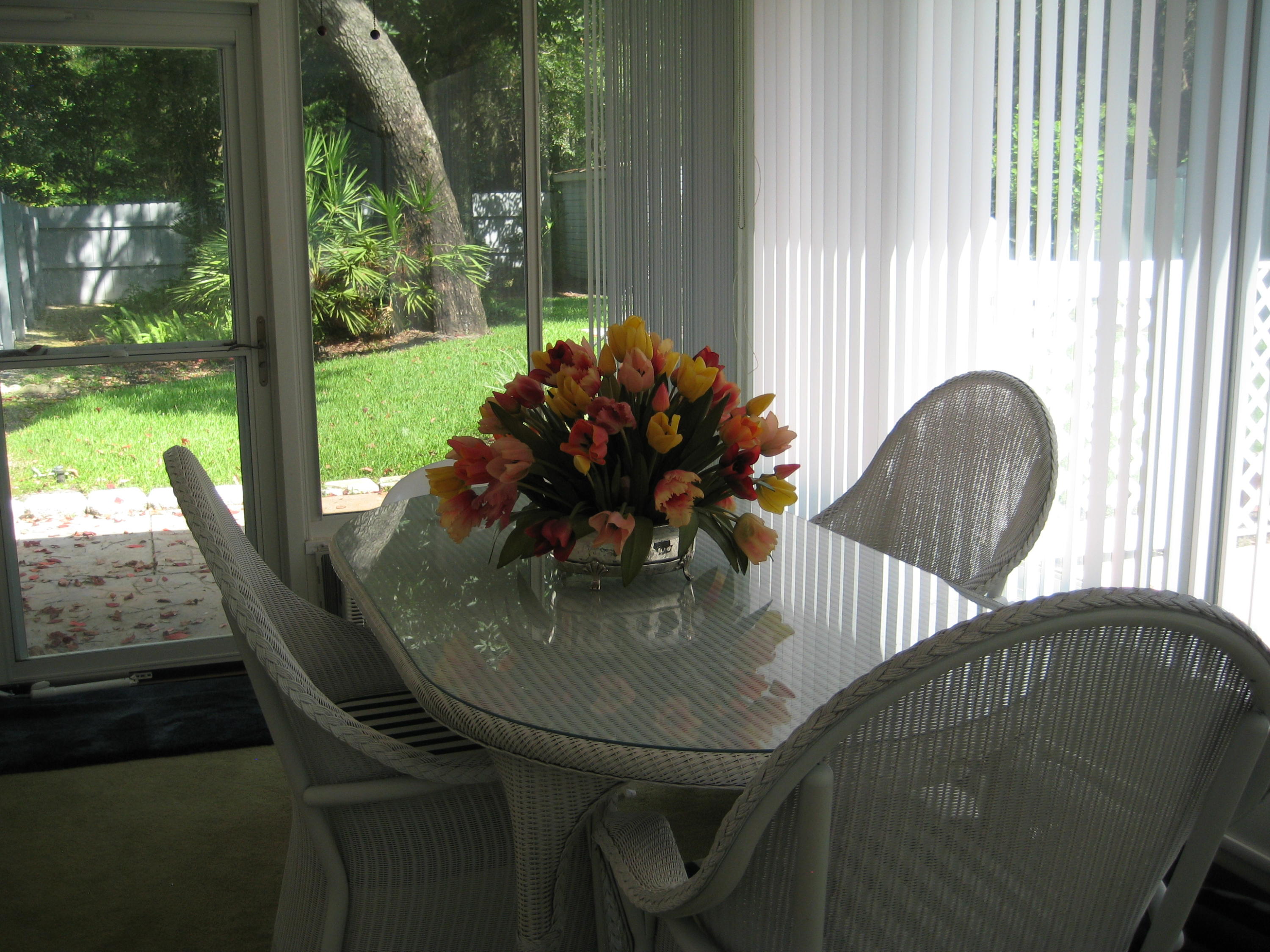 ROBLEDAL EST - Residential