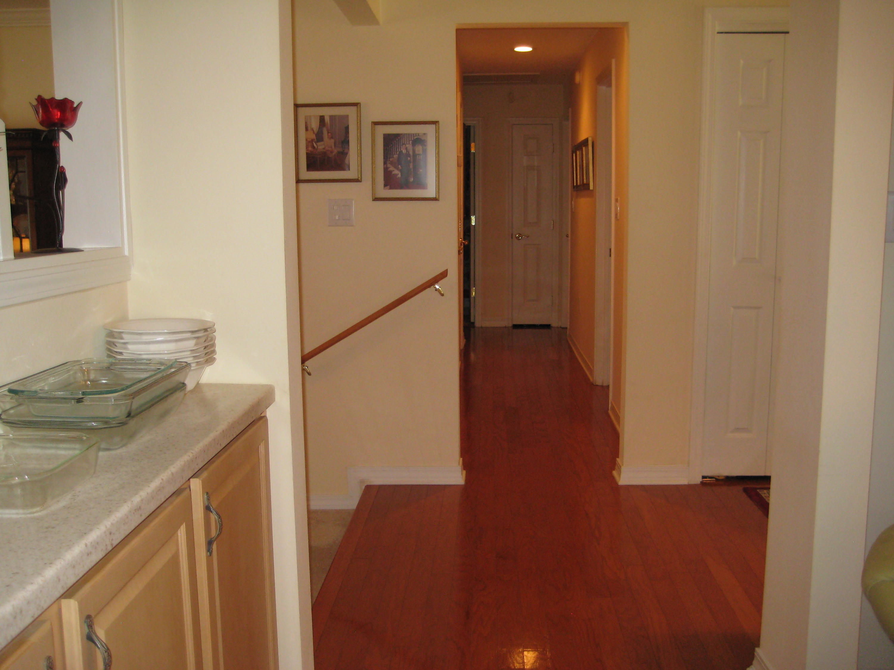 ROBLEDAL EST - Residential