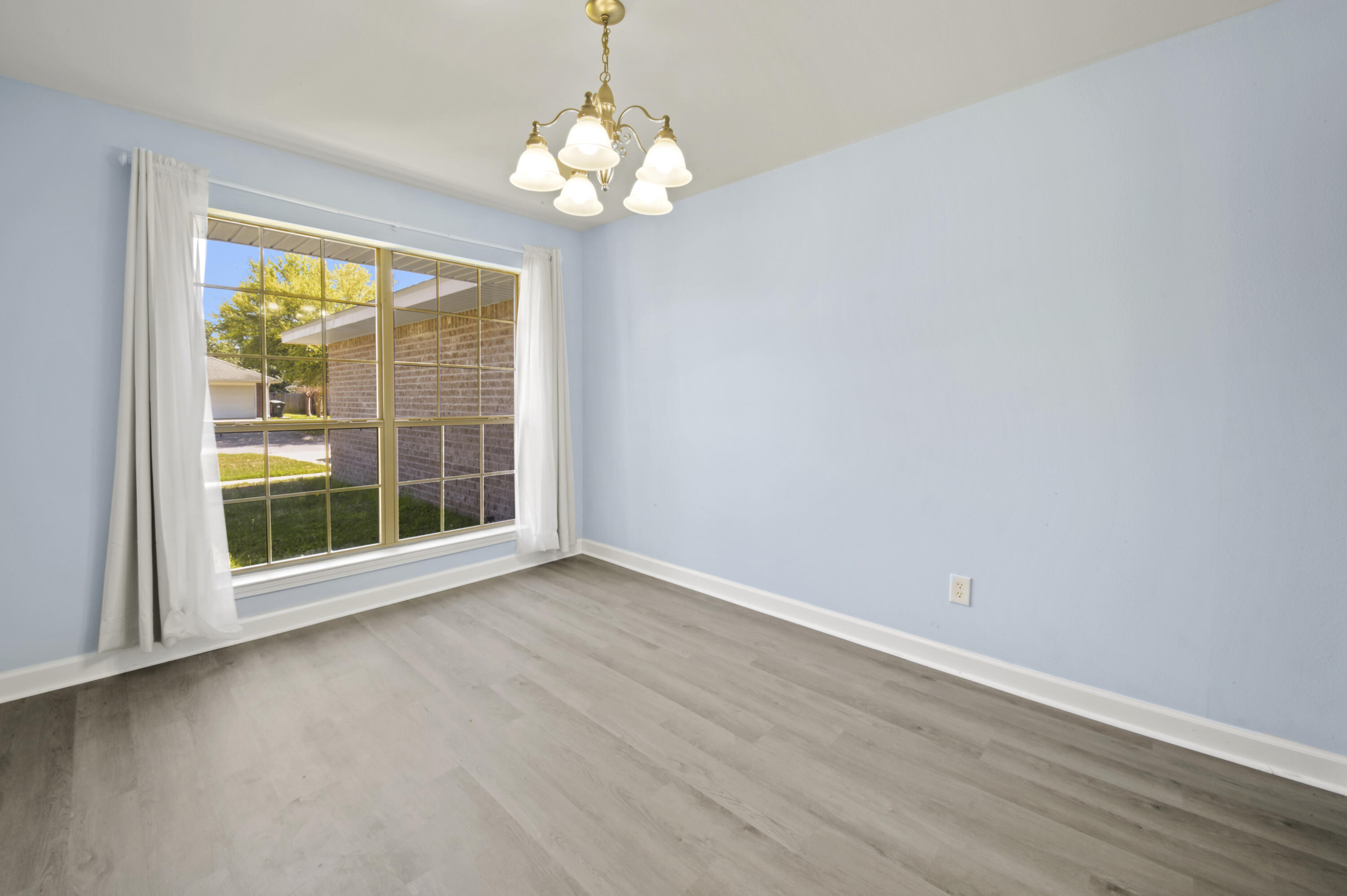 BRISTOL CREEK PH 1 - Residential