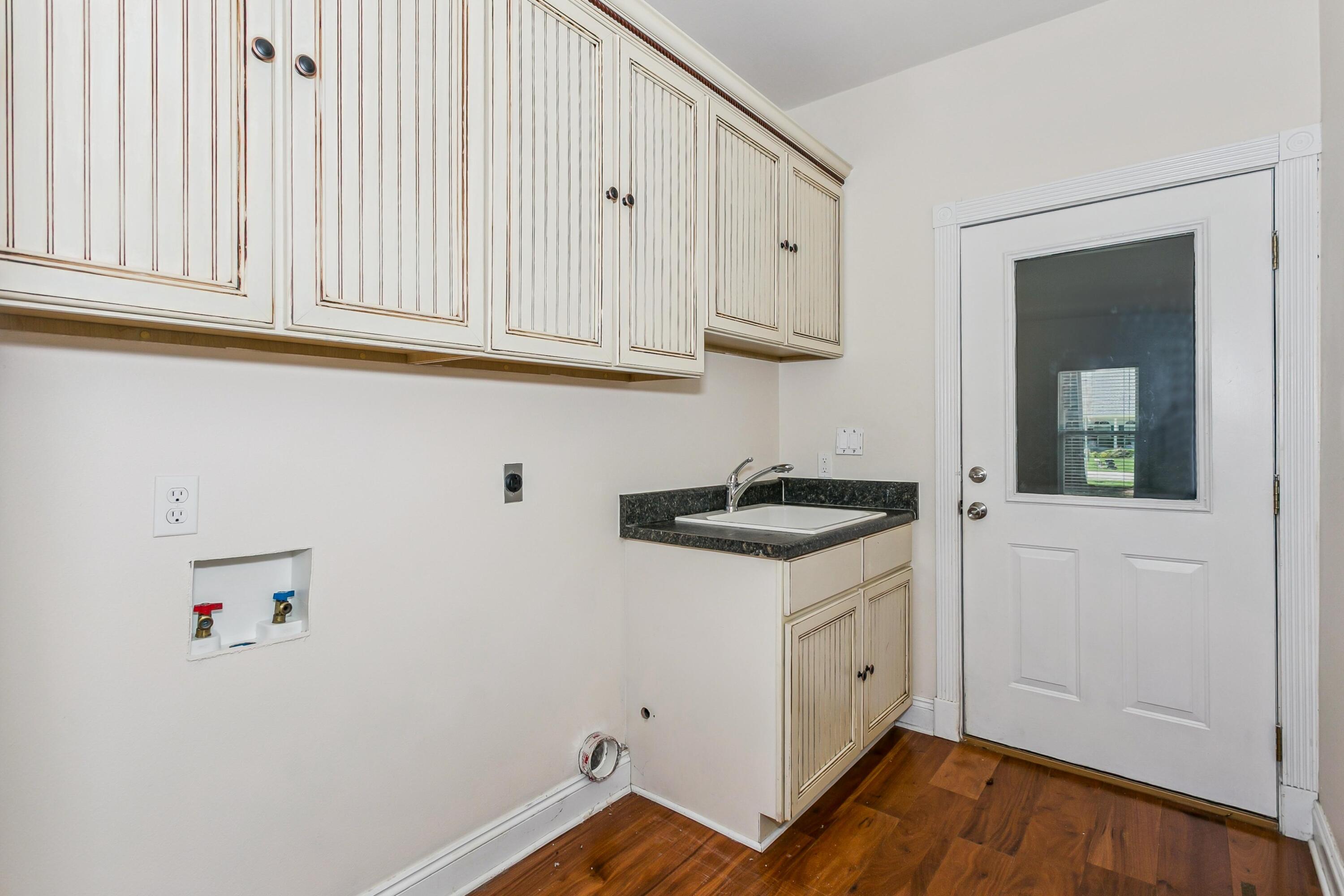 DORCHESTER PLACE - Residential