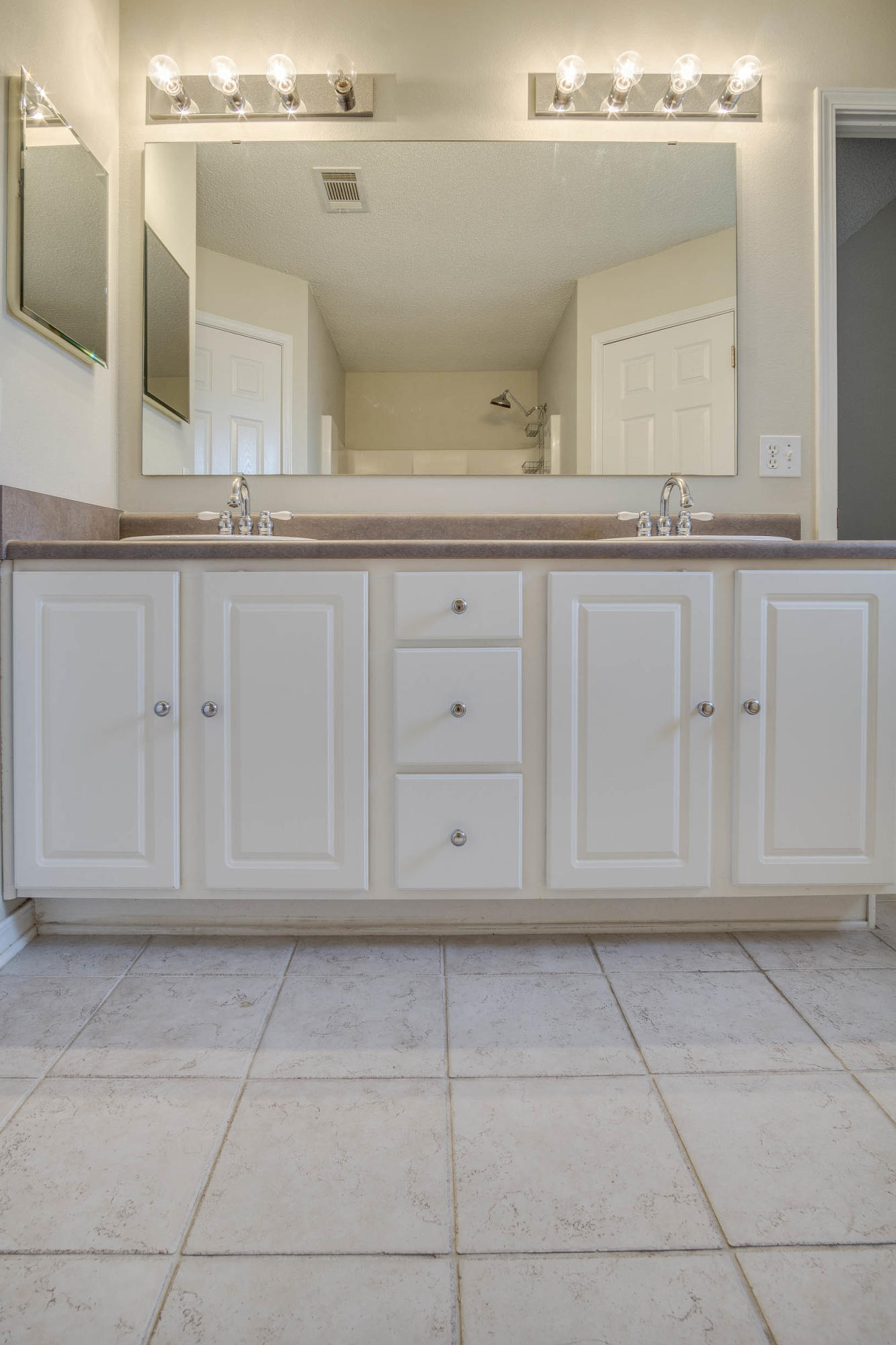 WESTVIEW ESTATES PH 2 - Residential