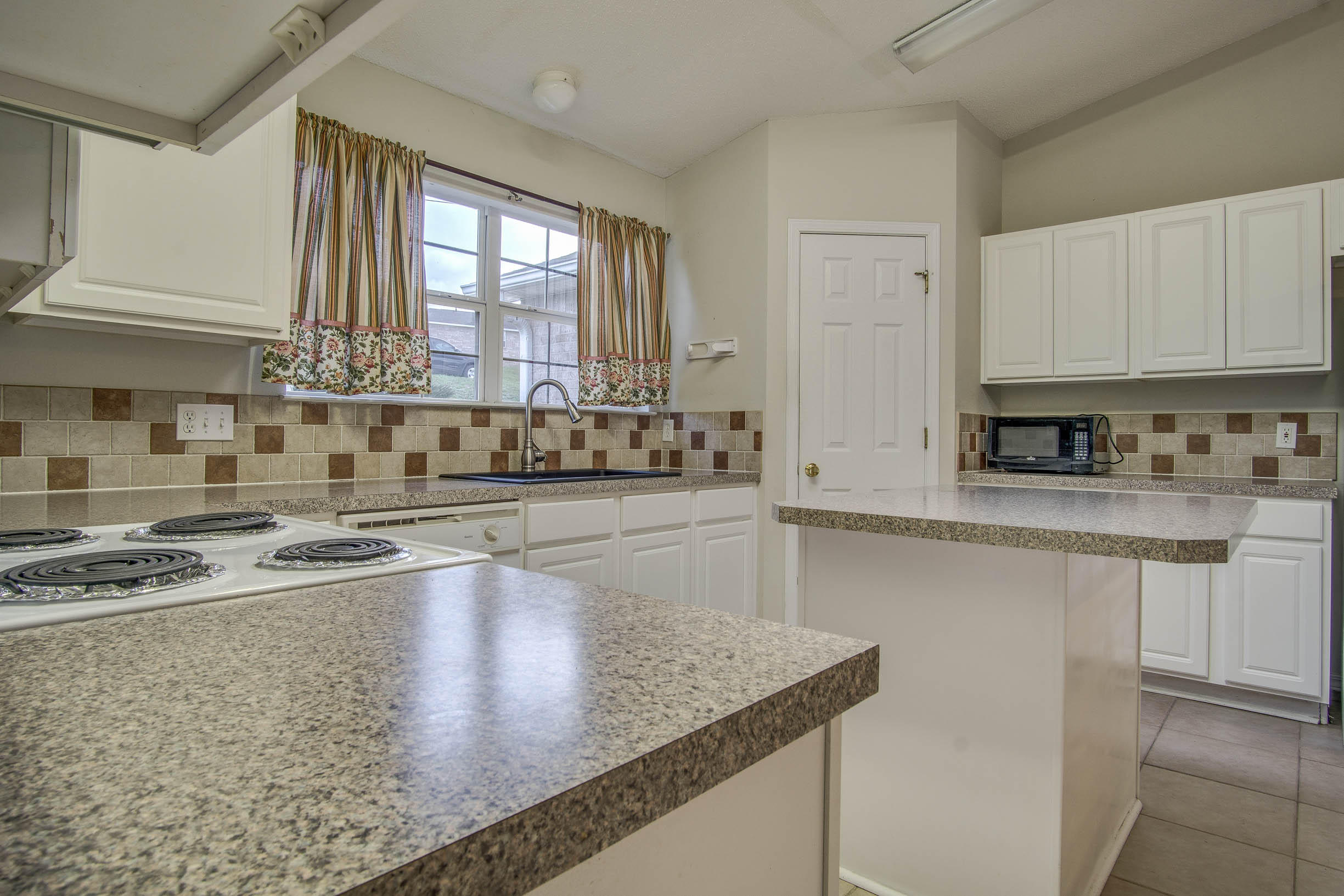 WESTVIEW ESTATES PH 2 - Residential