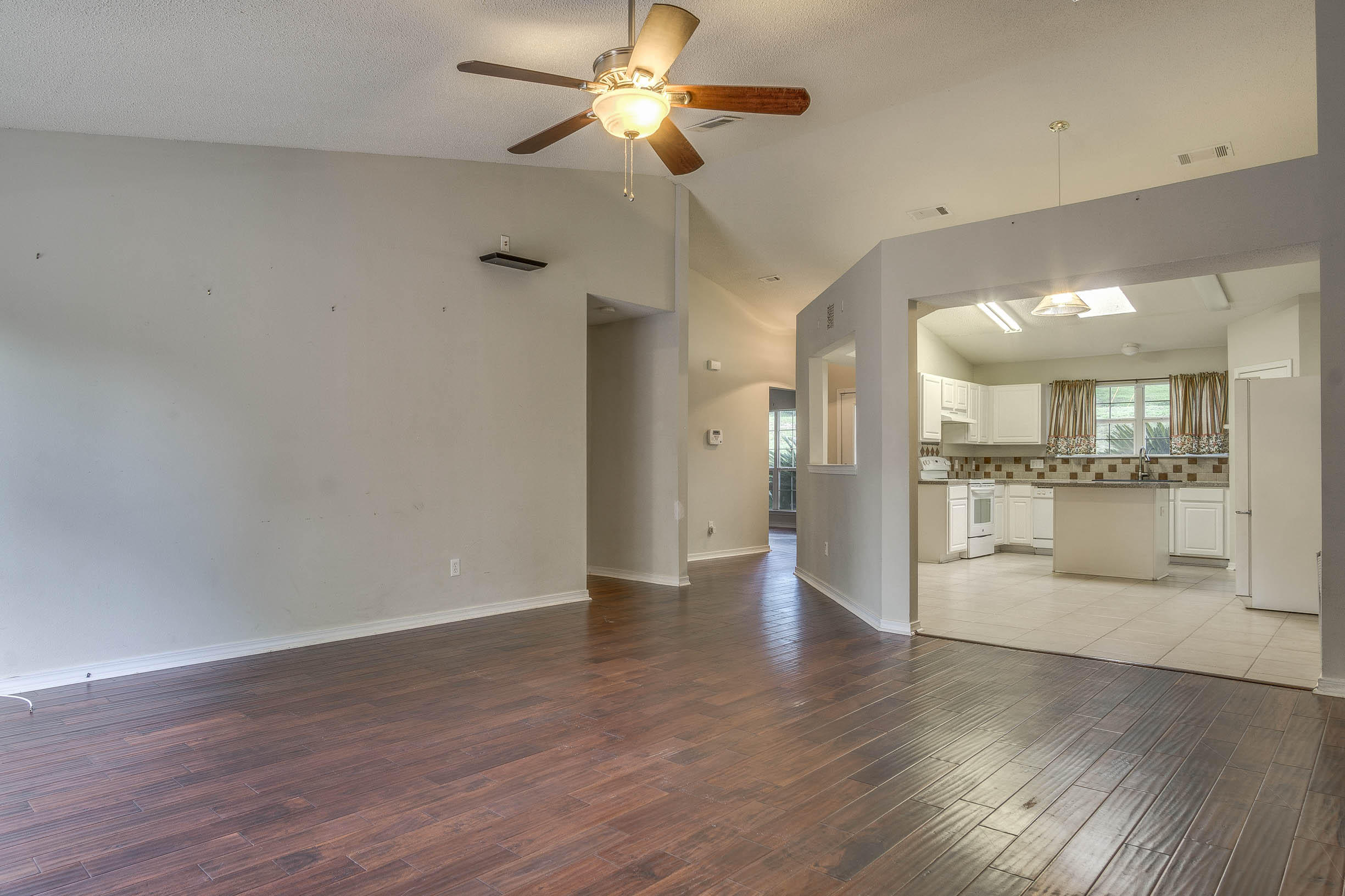 WESTVIEW ESTATES PH 2 - Residential