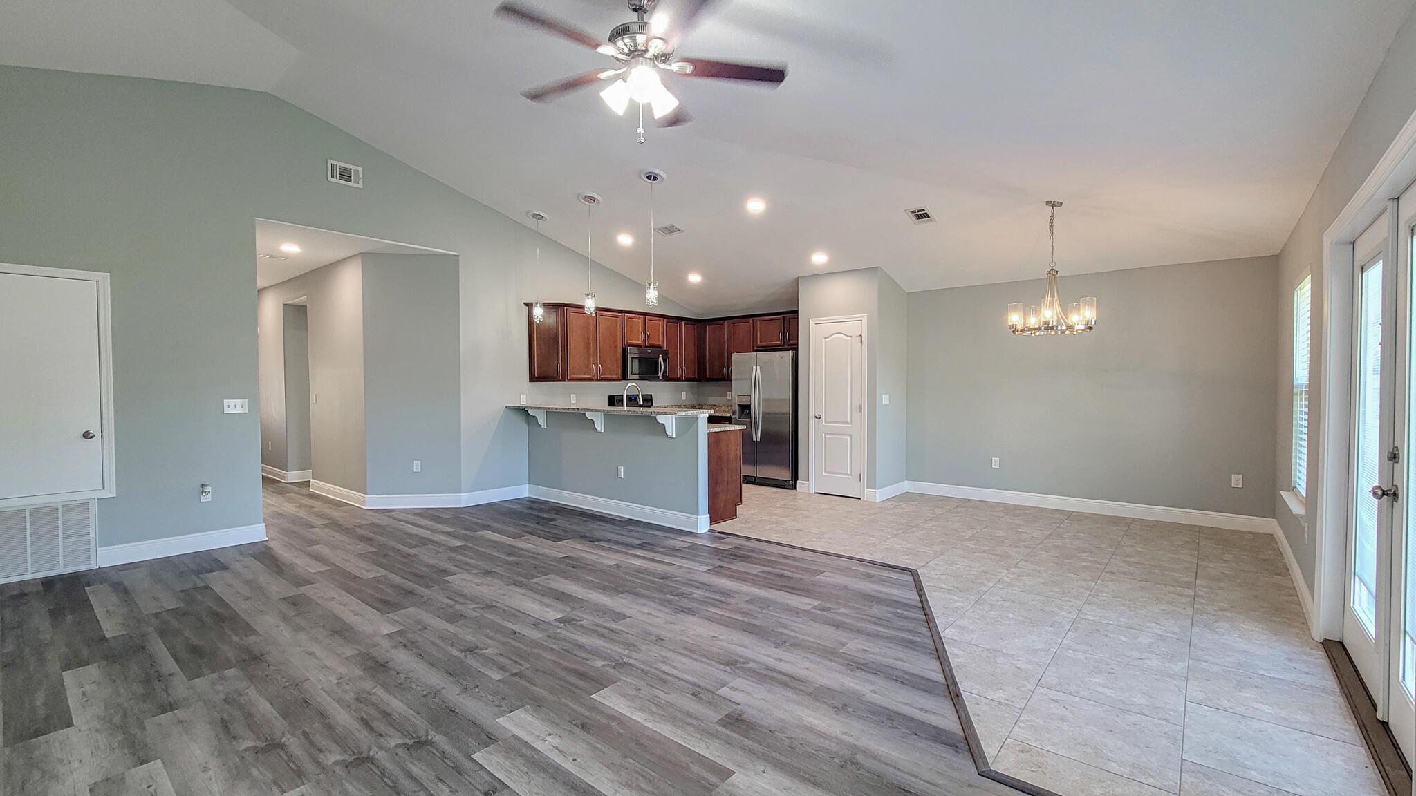 NAVARRE 2ND ADD - Residential