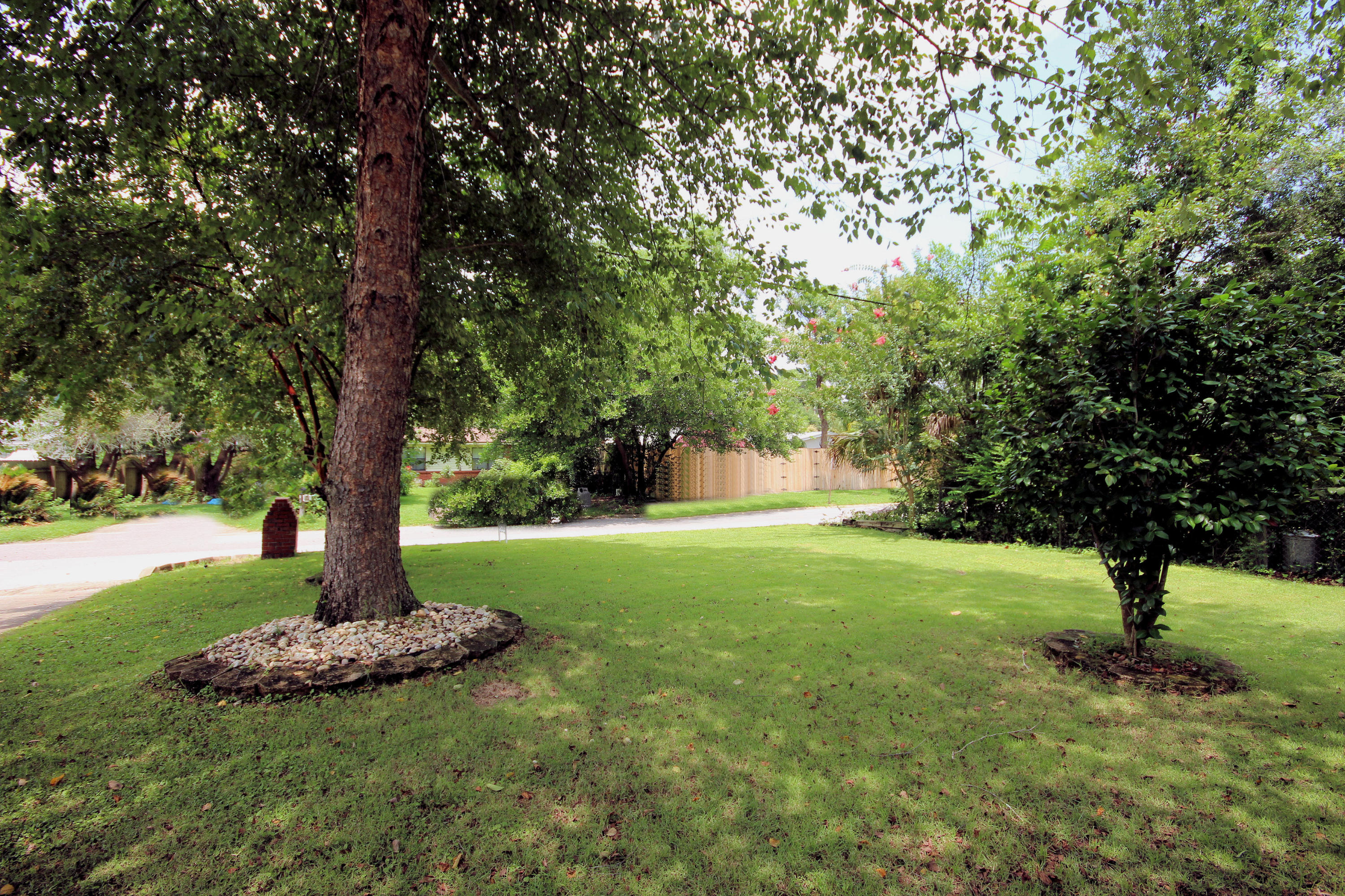 GARNIERS BEACH 6TH - Residential