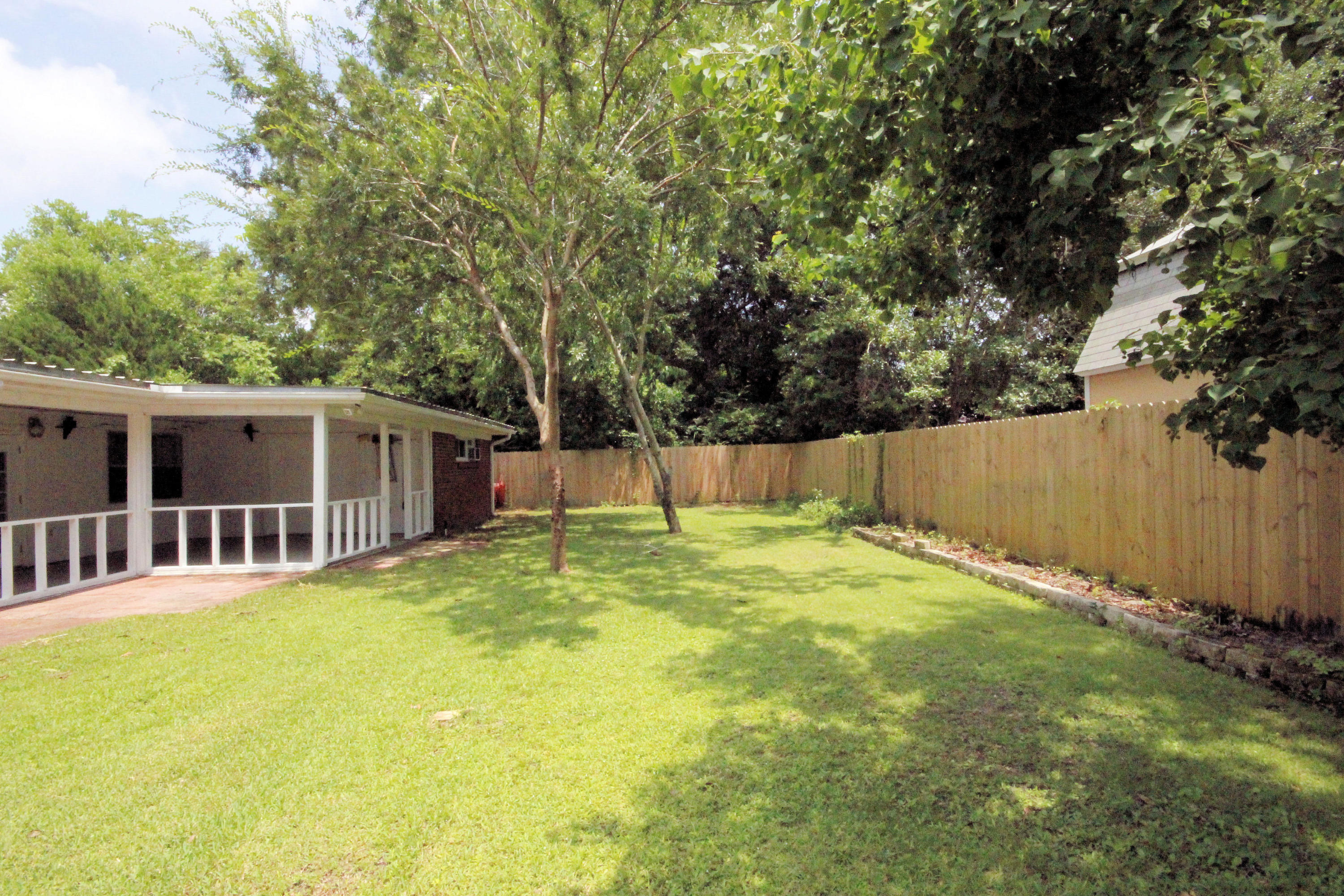 GARNIERS BEACH 6TH - Residential