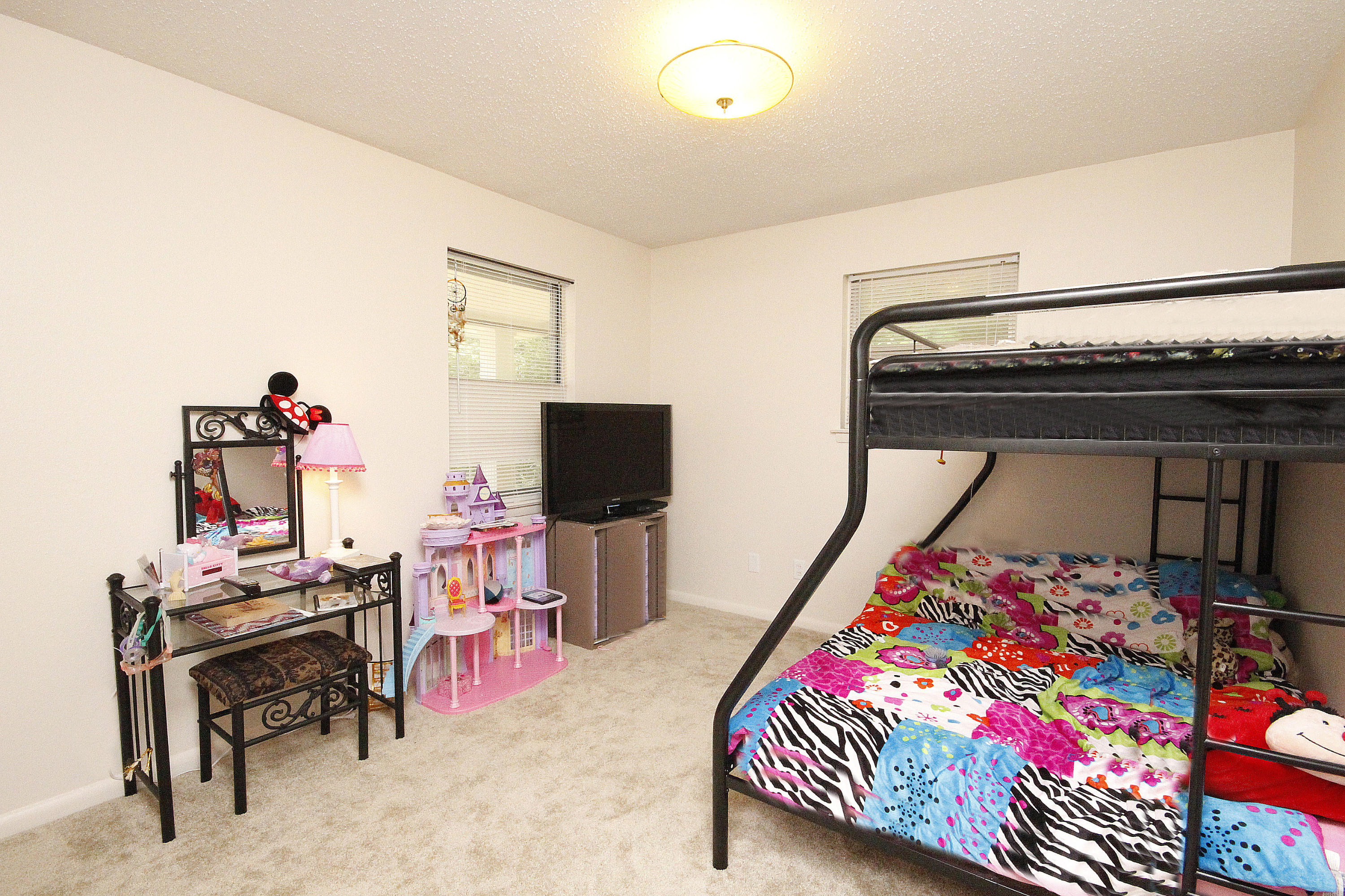 GARNIERS BEACH 6TH - Residential