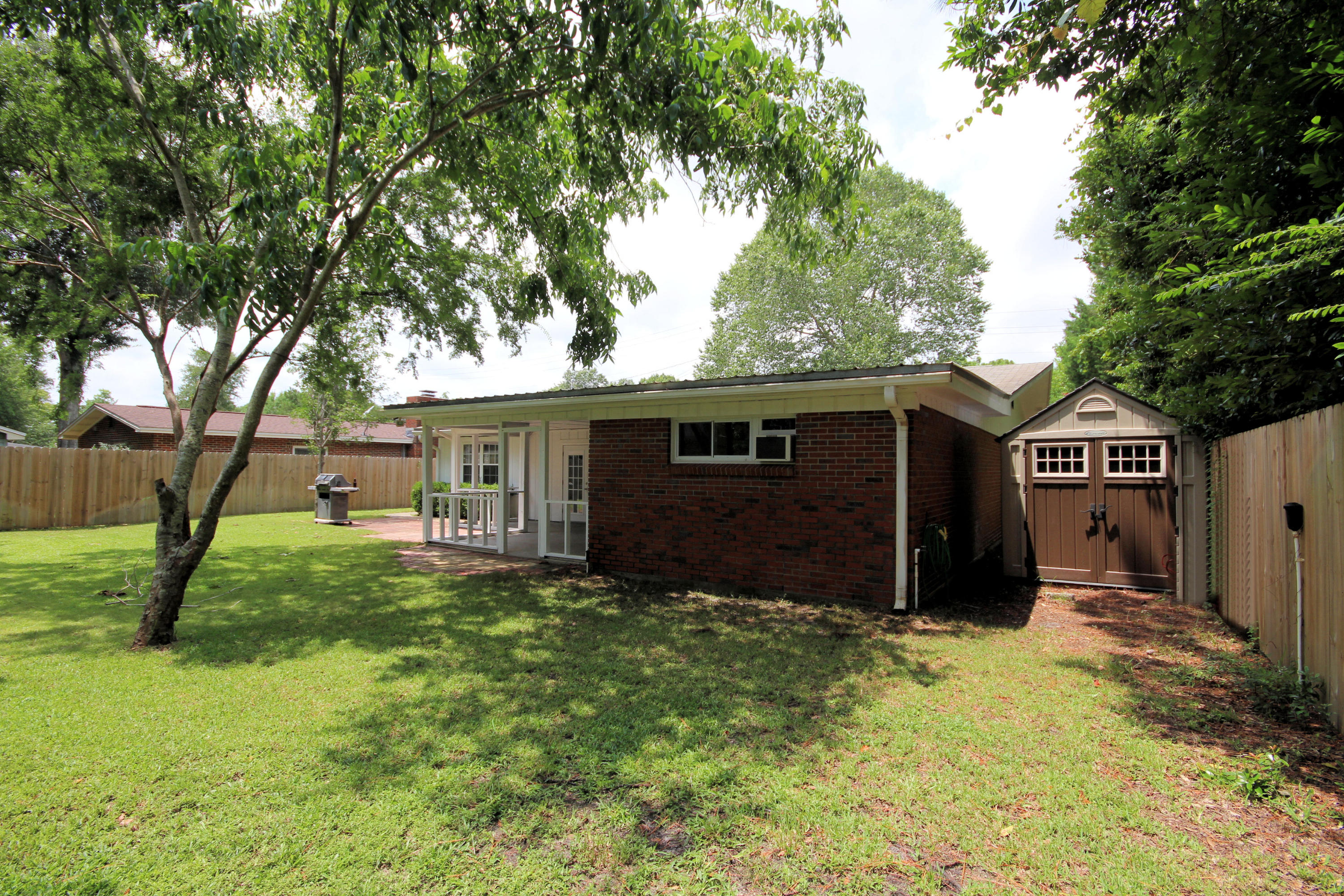 GARNIERS BEACH 6TH - Residential