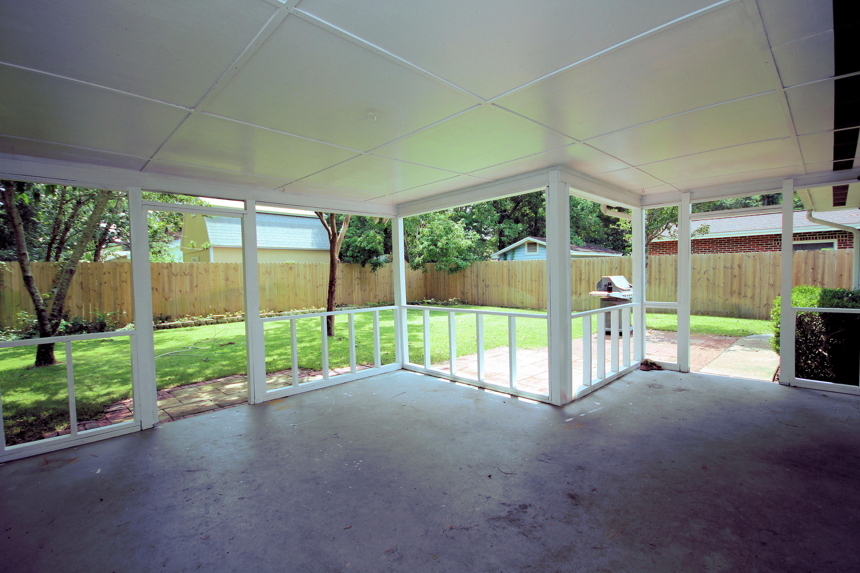 GARNIERS BEACH 6TH - Residential