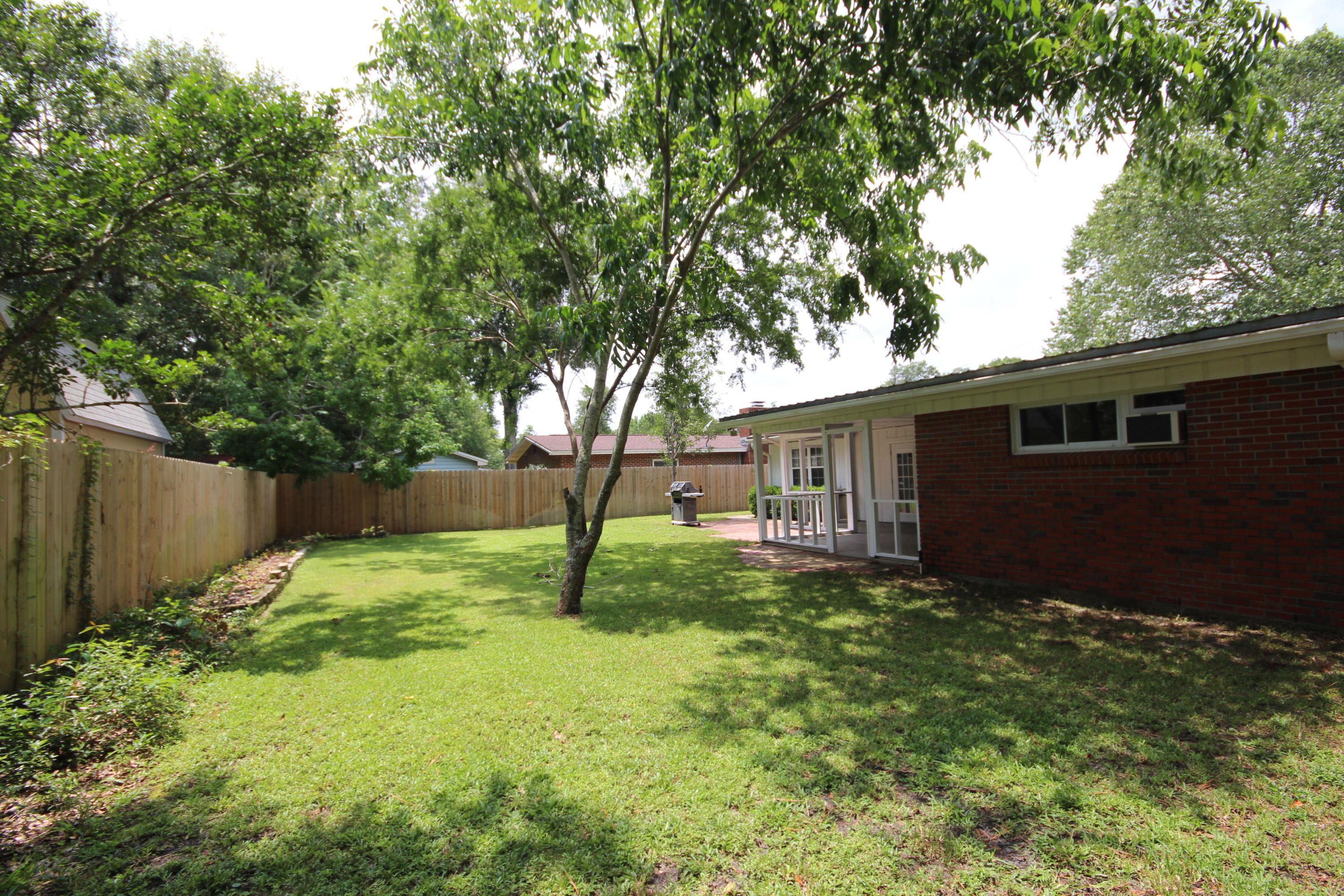 GARNIERS BEACH 6TH - Residential