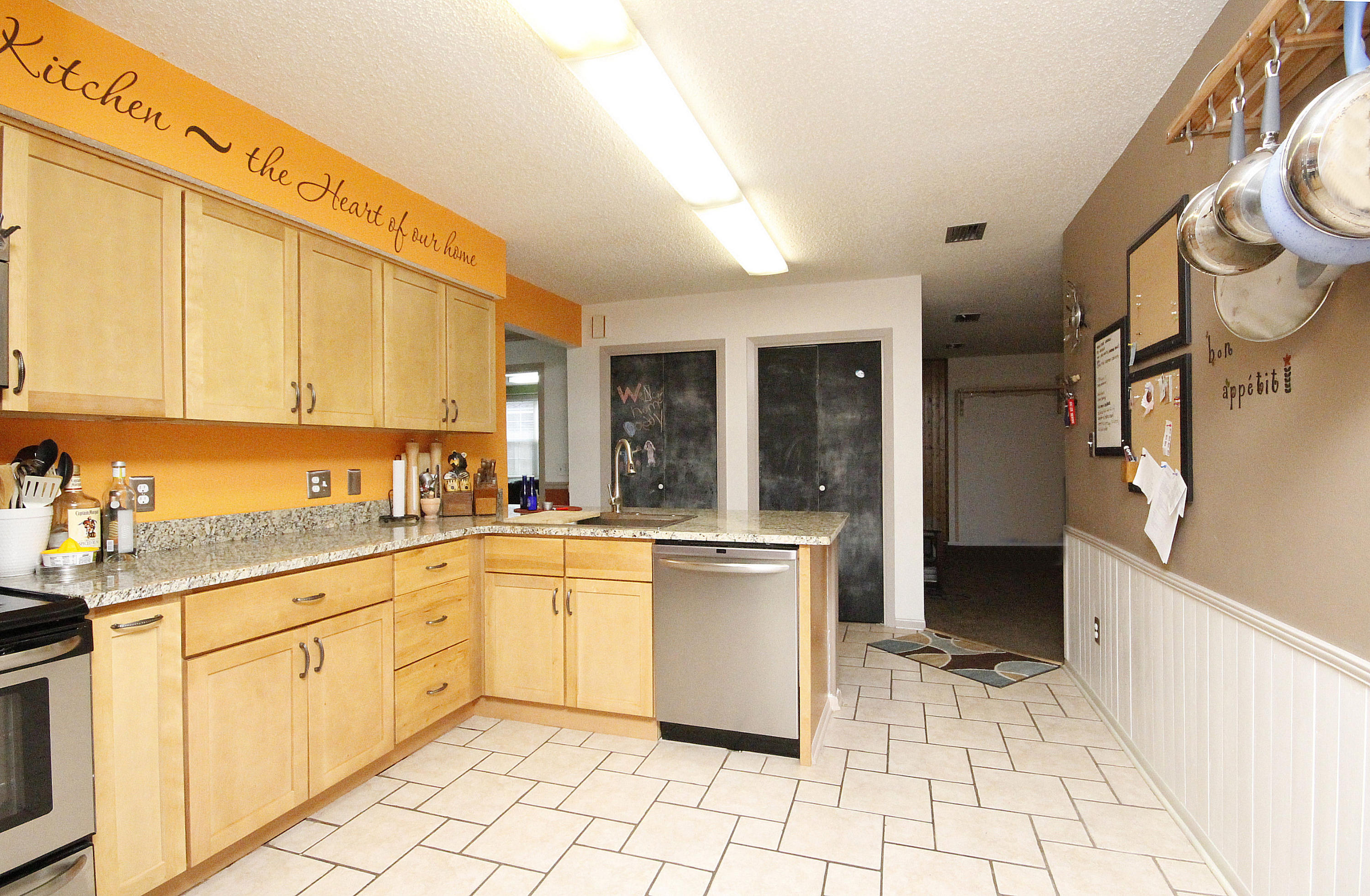 GARNIERS BEACH 6TH - Residential