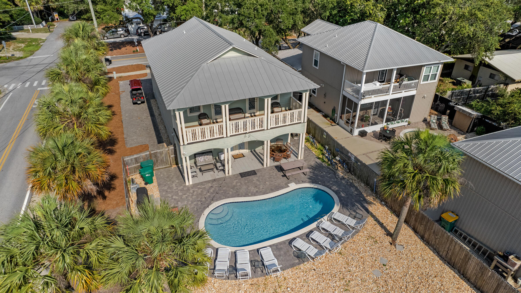 CRYSTAL BEACH - Residential