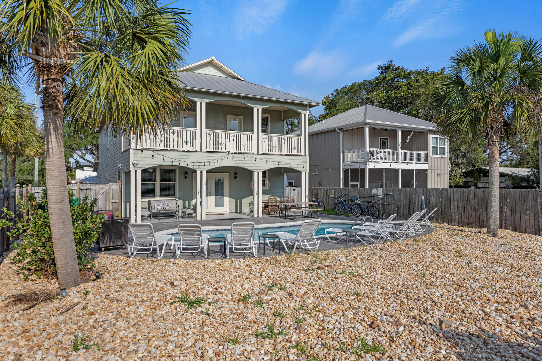 CRYSTAL BEACH - Residential