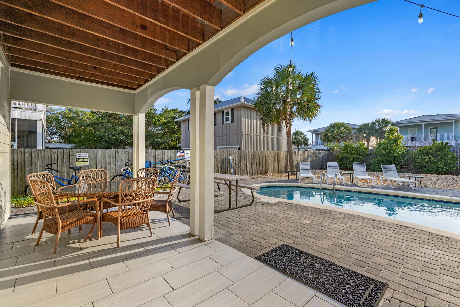 CRYSTAL BEACH - Residential
