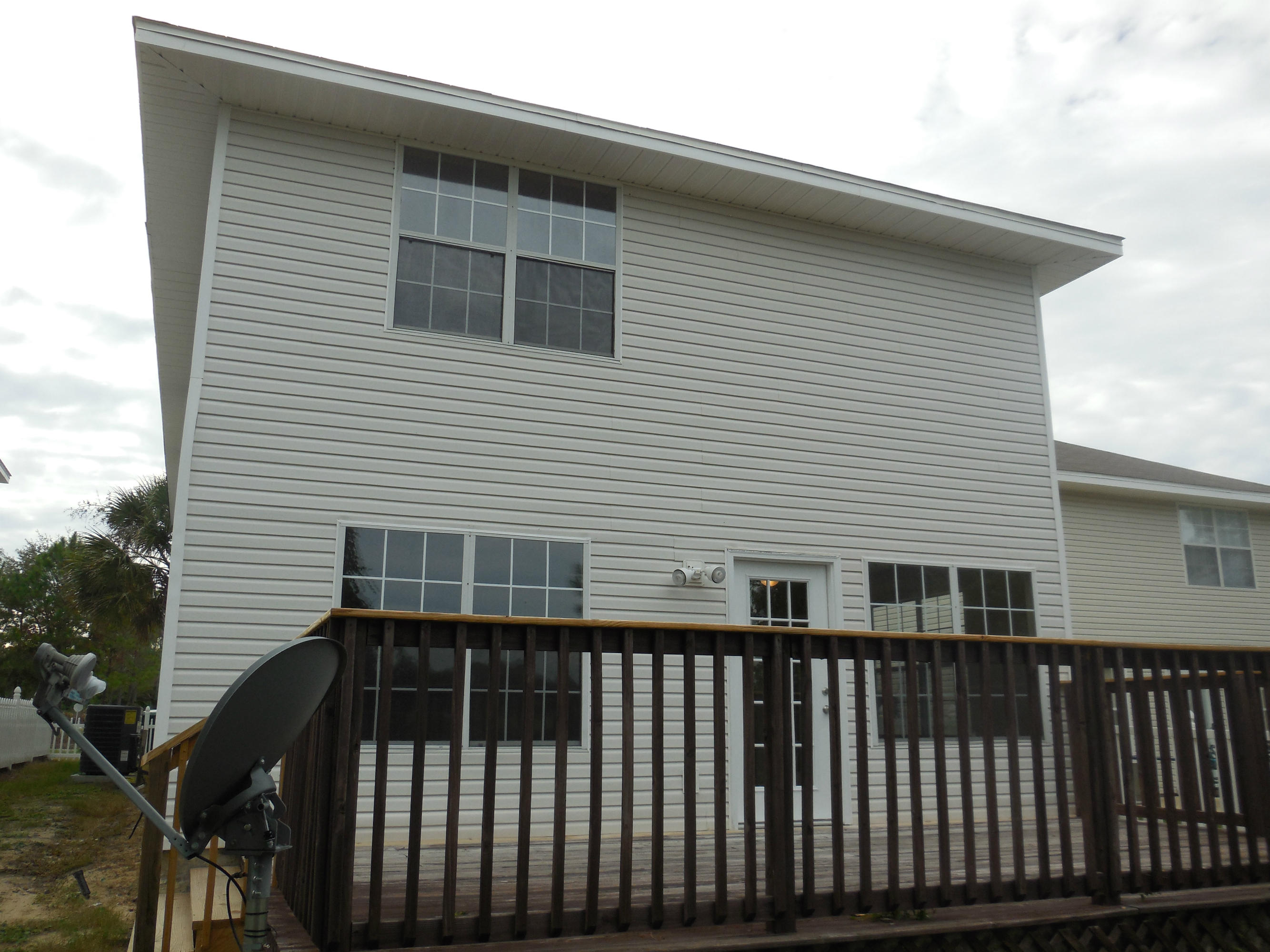 TWIN LAKES ESTATES - Residential