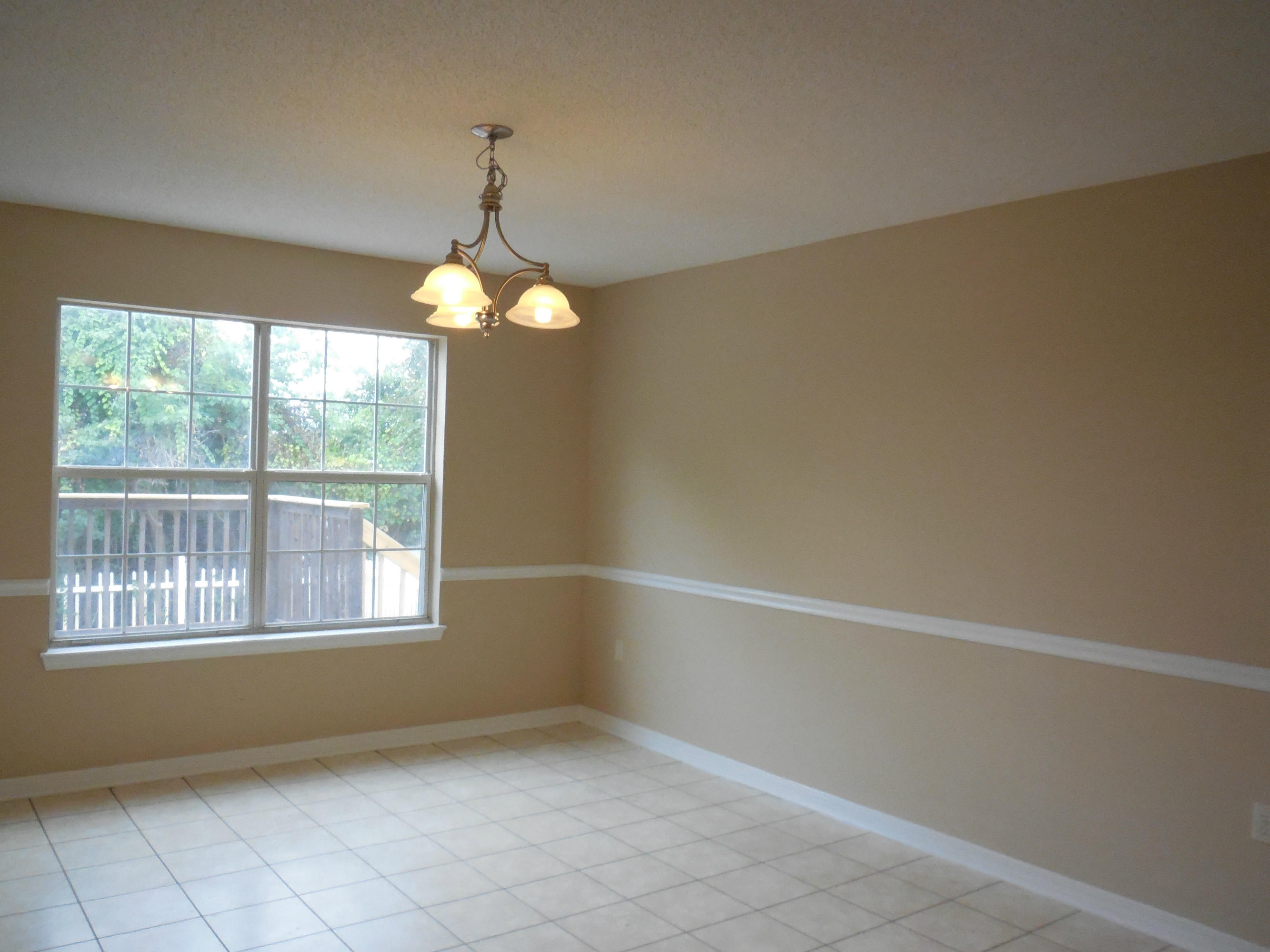 TWIN LAKES ESTATES - Residential