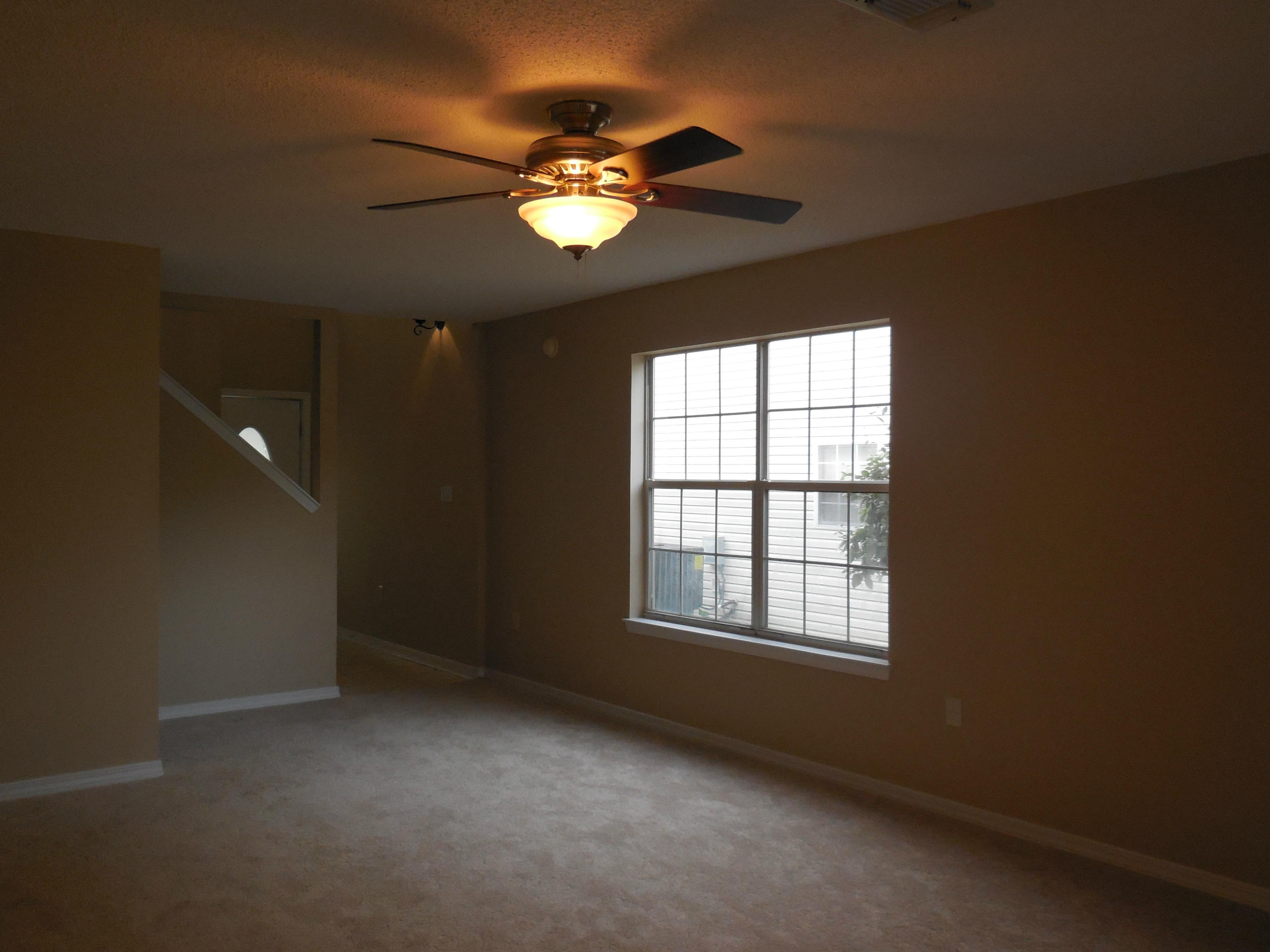 TWIN LAKES ESTATES - Residential