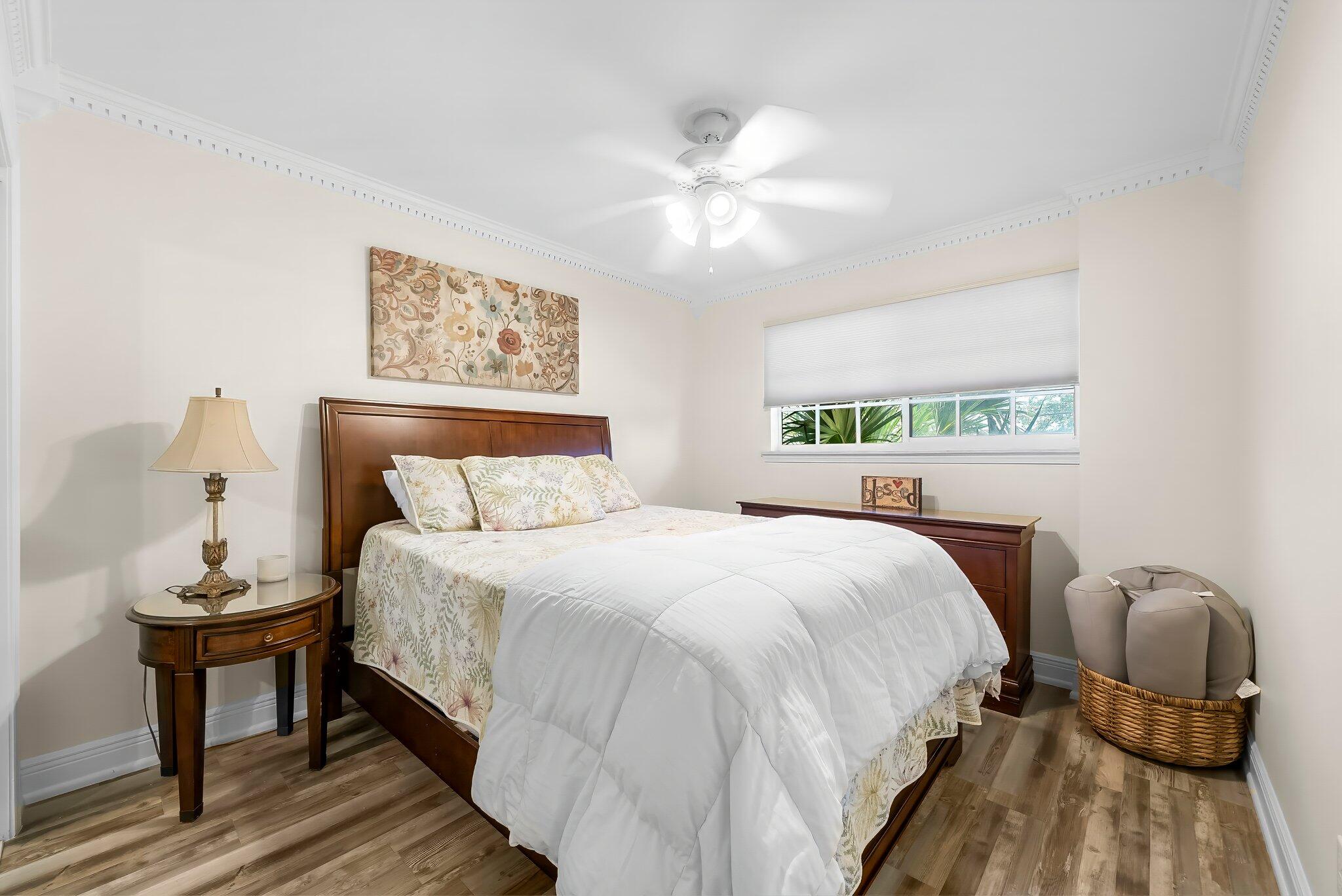 LANDMARK CONDO - Residential