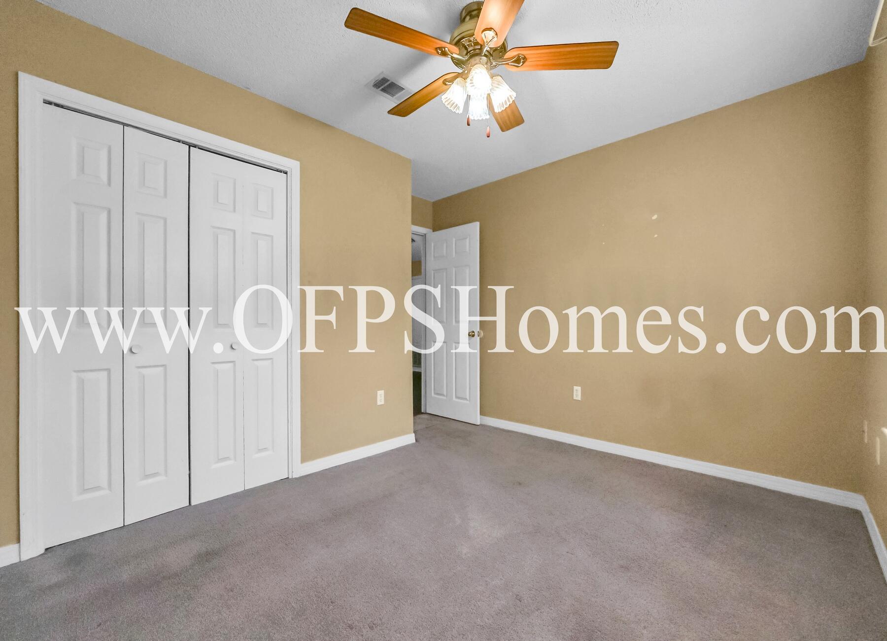 OAKDALE MINI FARMS - Residential Lease