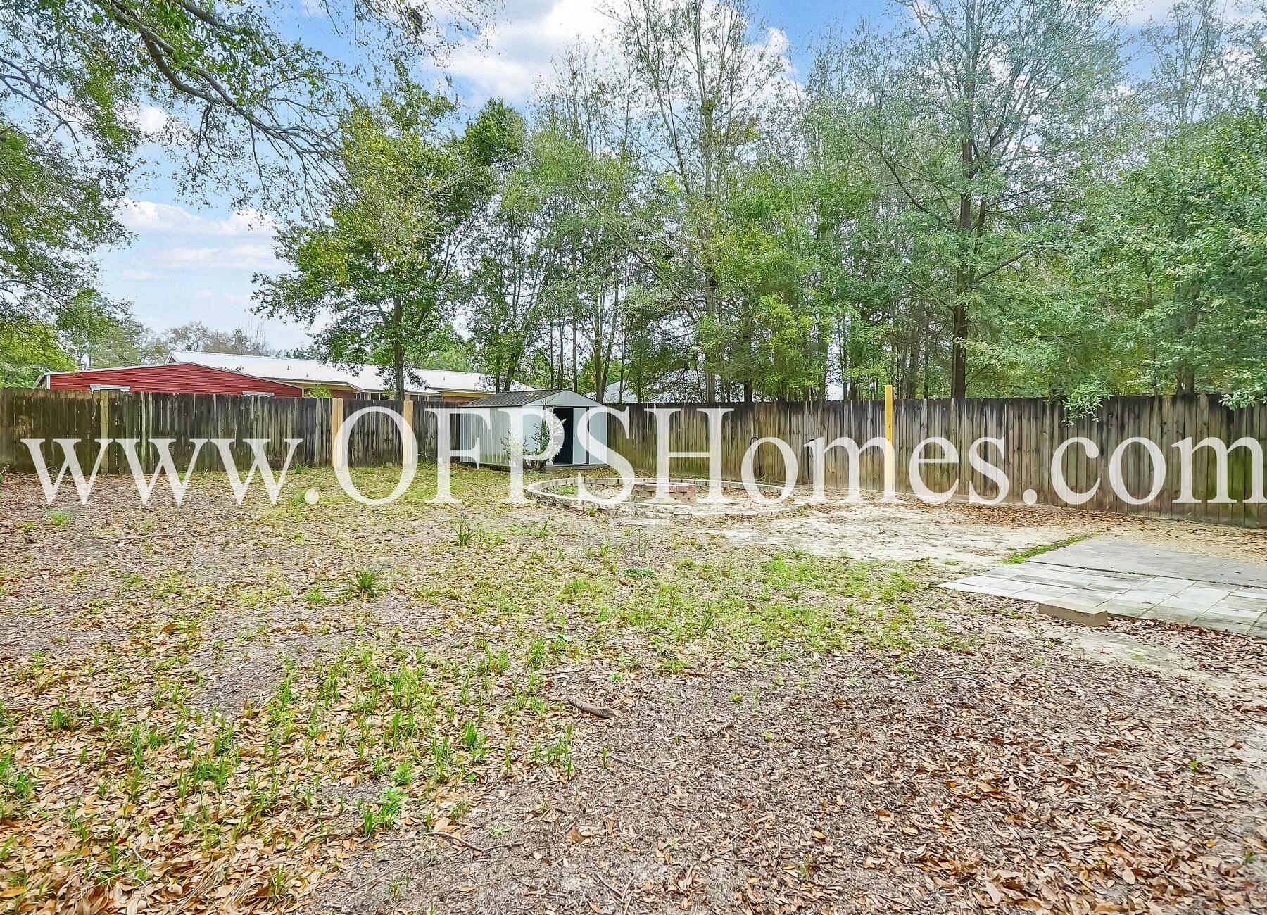 OAKDALE MINI FARMS - Residential Lease