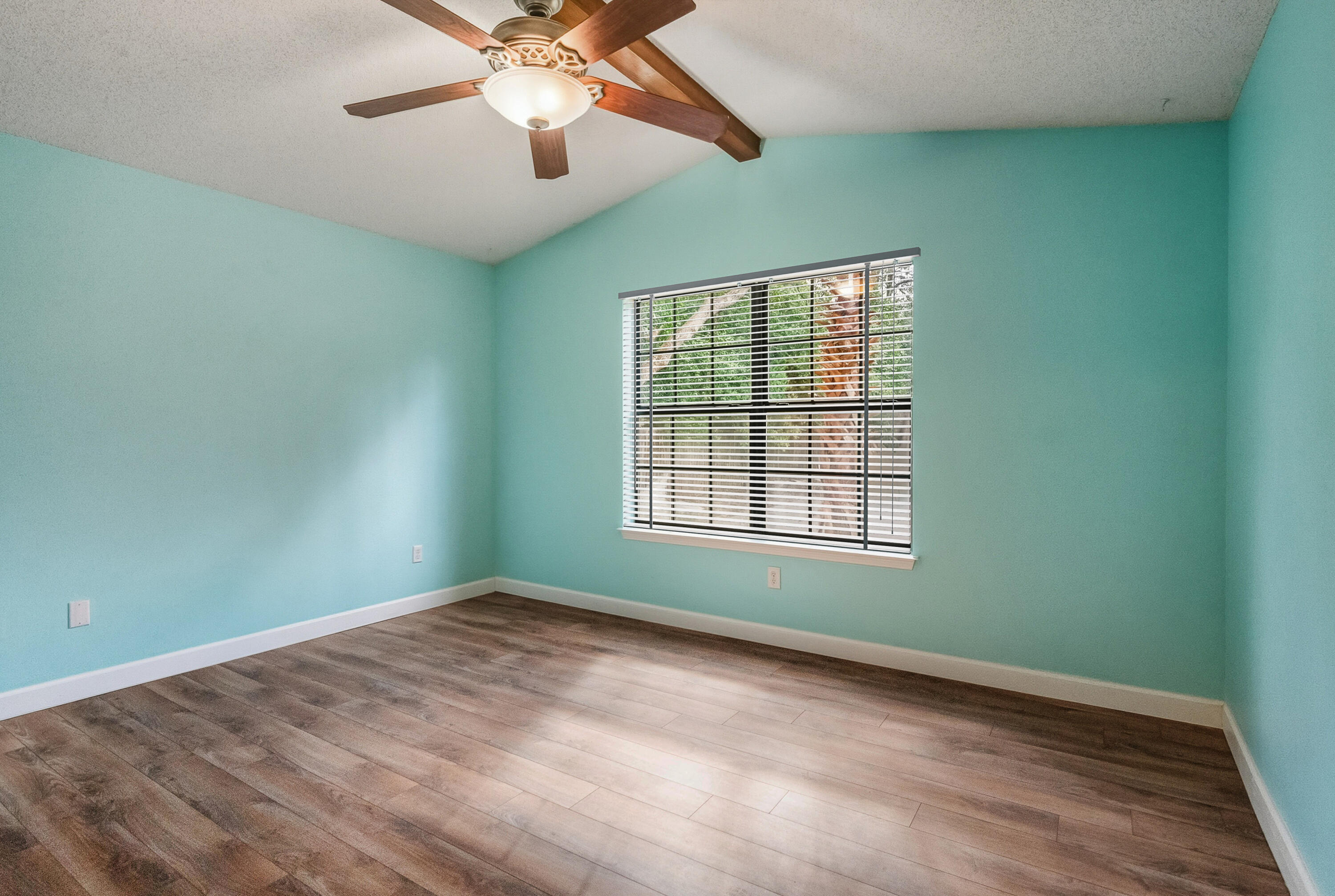 VALPARAISO PINECREST 3 - Residential