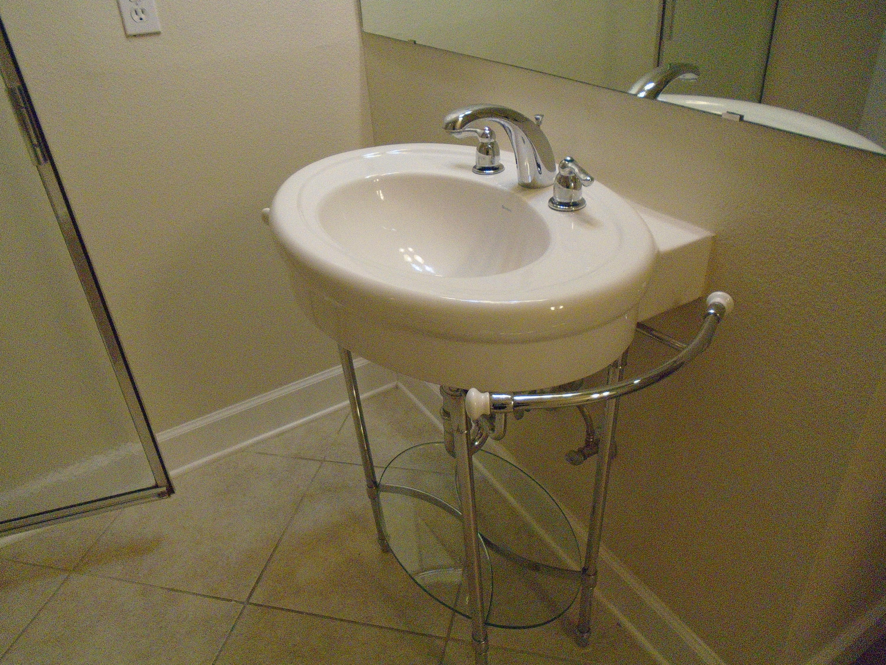 SHELL HARBOR CONDOMI - Residential Lease