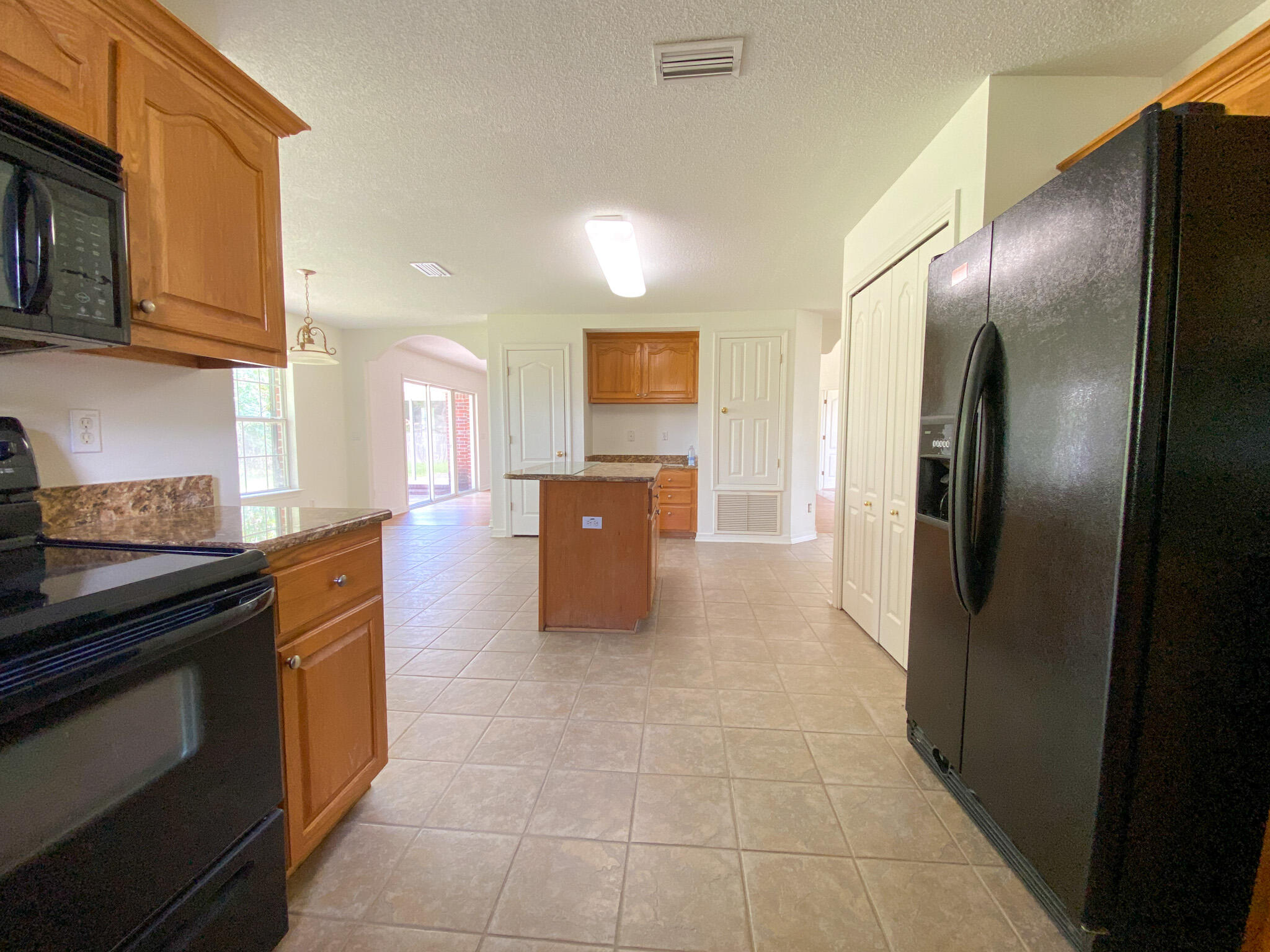 HOLLEY BY THE SEA - Residential