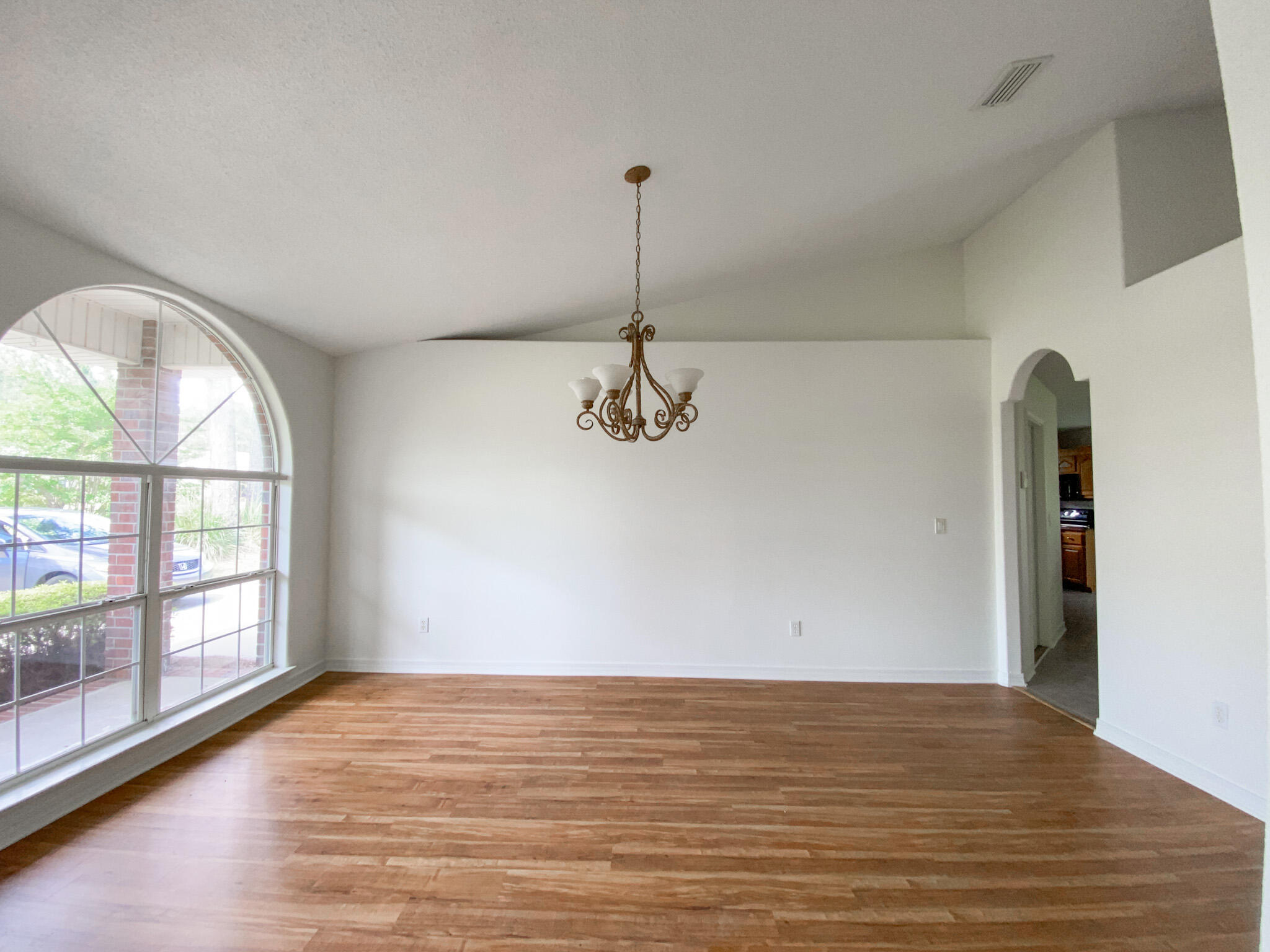 HOLLEY BY THE SEA - Residential