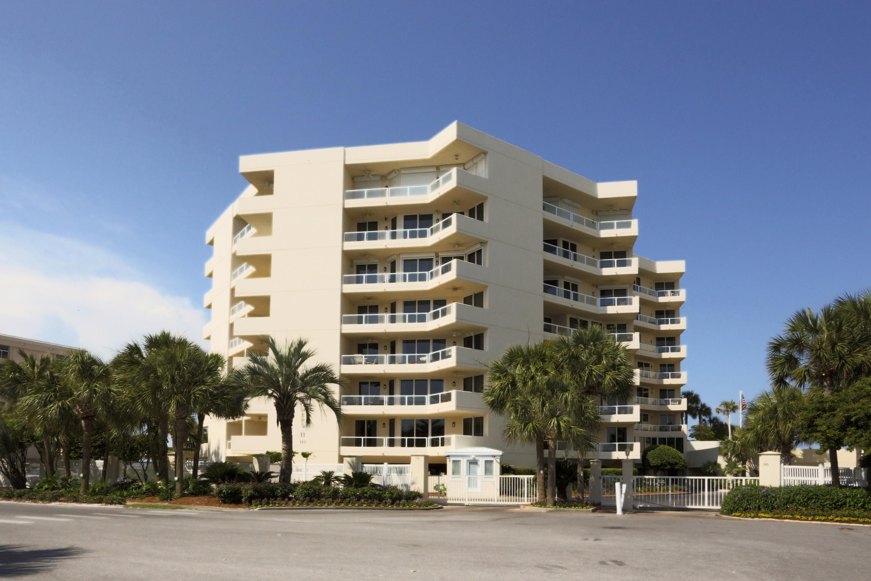 EAST PASS TOWERS CONDO PH 2 - Residential