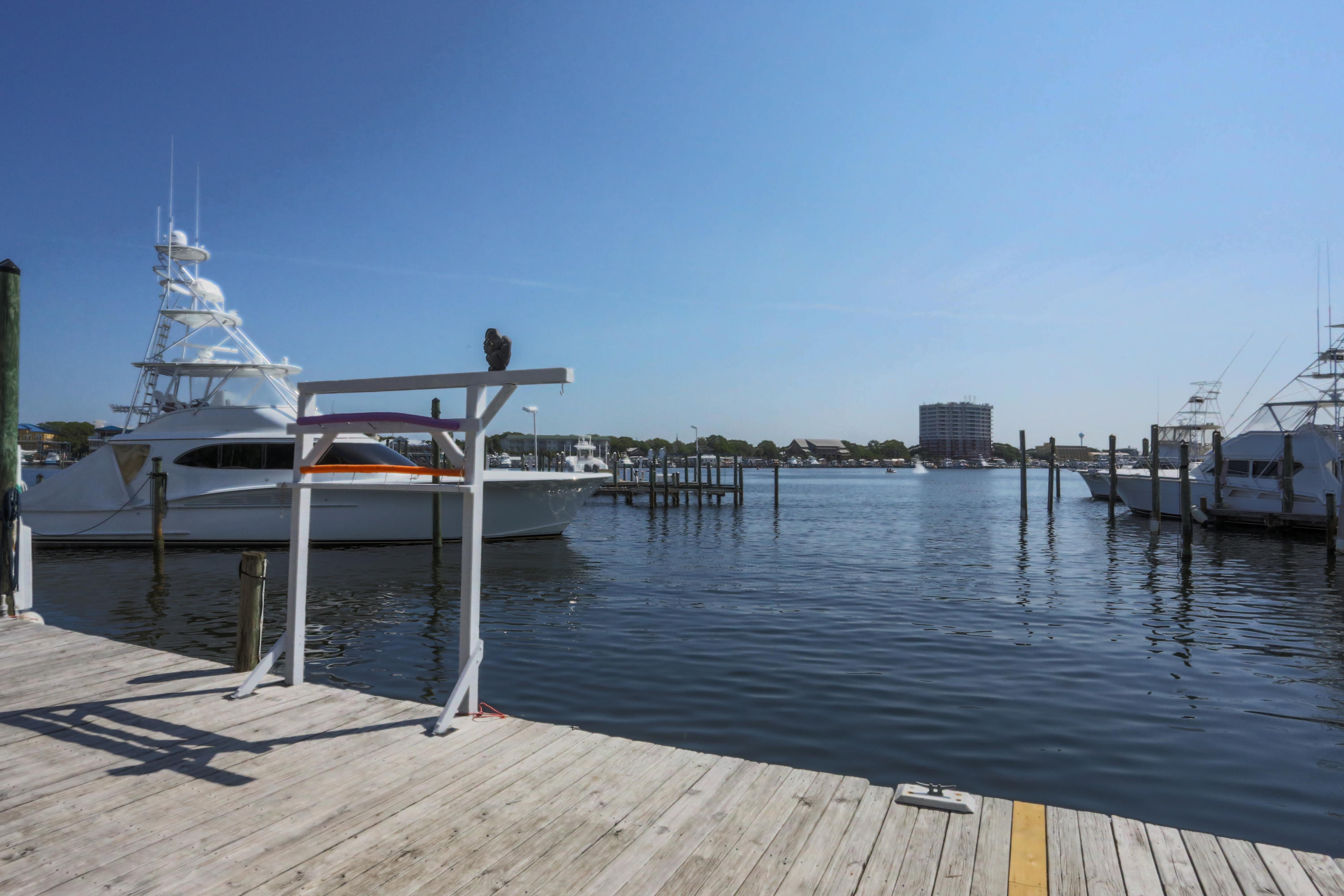 EAST PASS TOWERS CONDO PH 2 - Residential