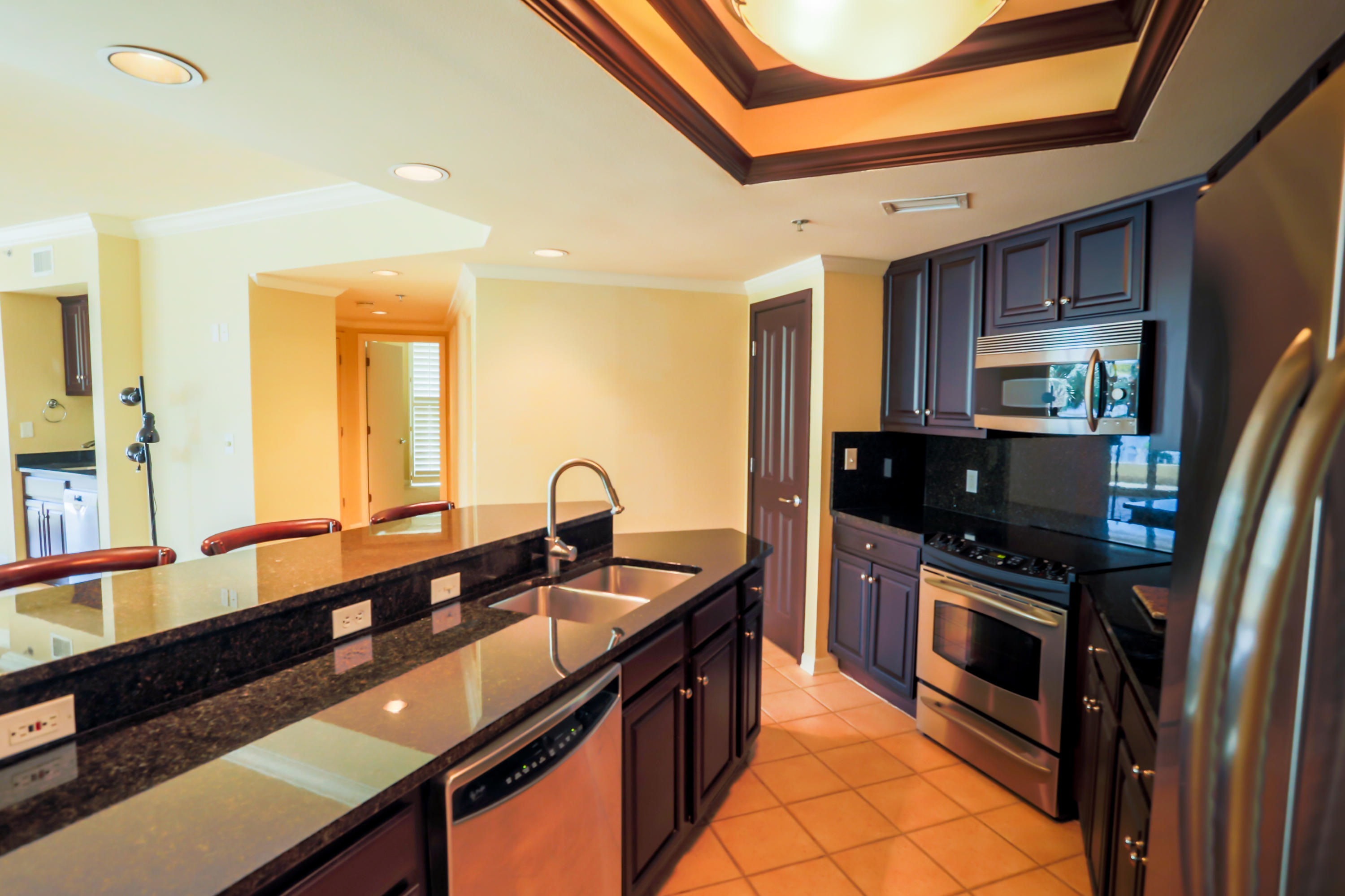 EAST PASS TOWERS CONDO PH 2 - Residential