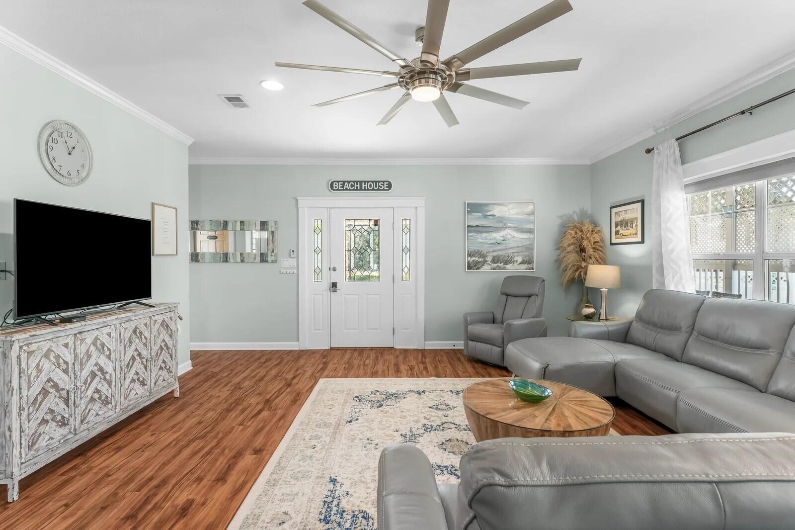 CRYSTAL BEACH - Residential