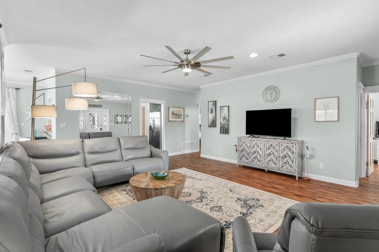 CRYSTAL BEACH - Residential