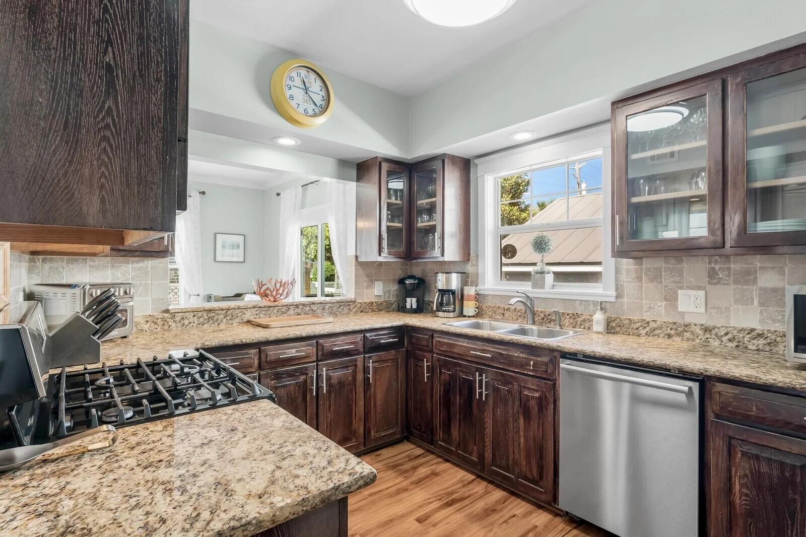 CRYSTAL BEACH - Residential