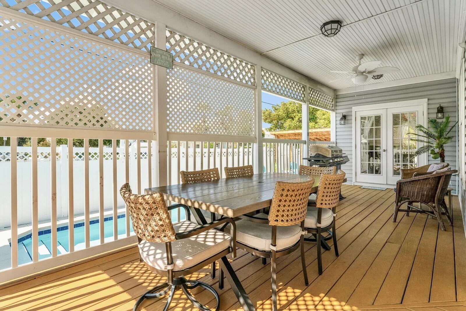 CRYSTAL BEACH - Residential