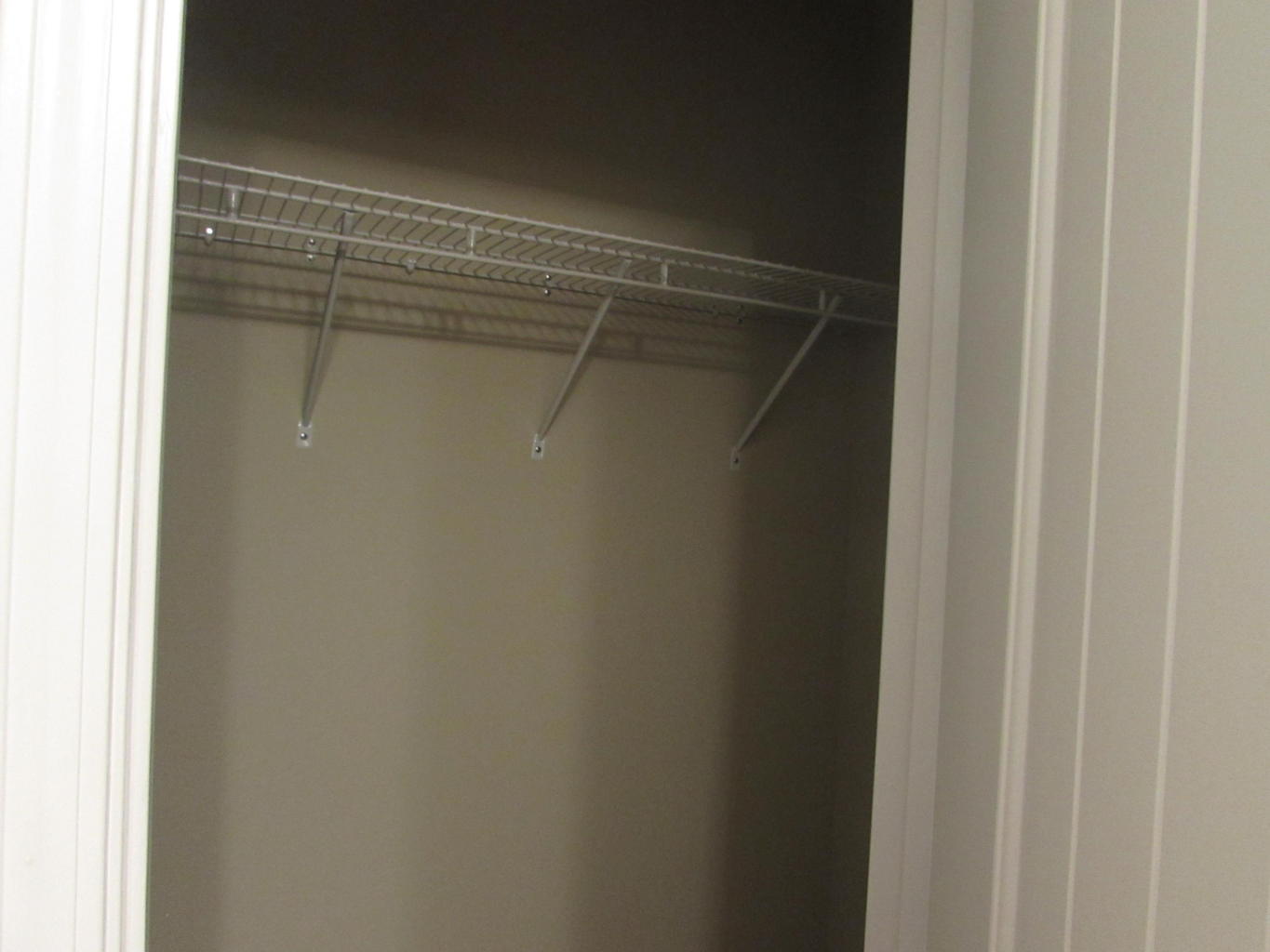 ENDICOTT VILLAGE - Residential Lease