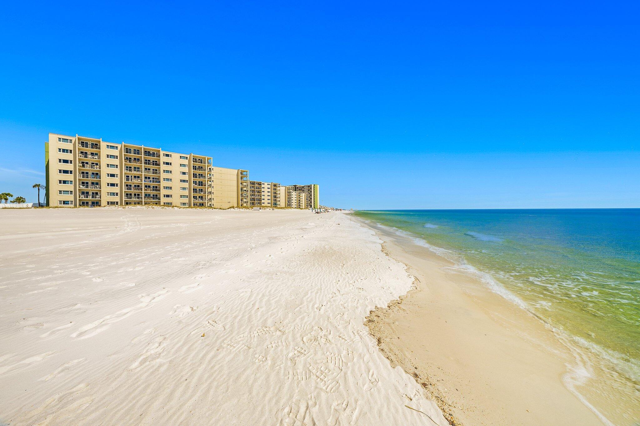 PINNACLE PORT - Residential