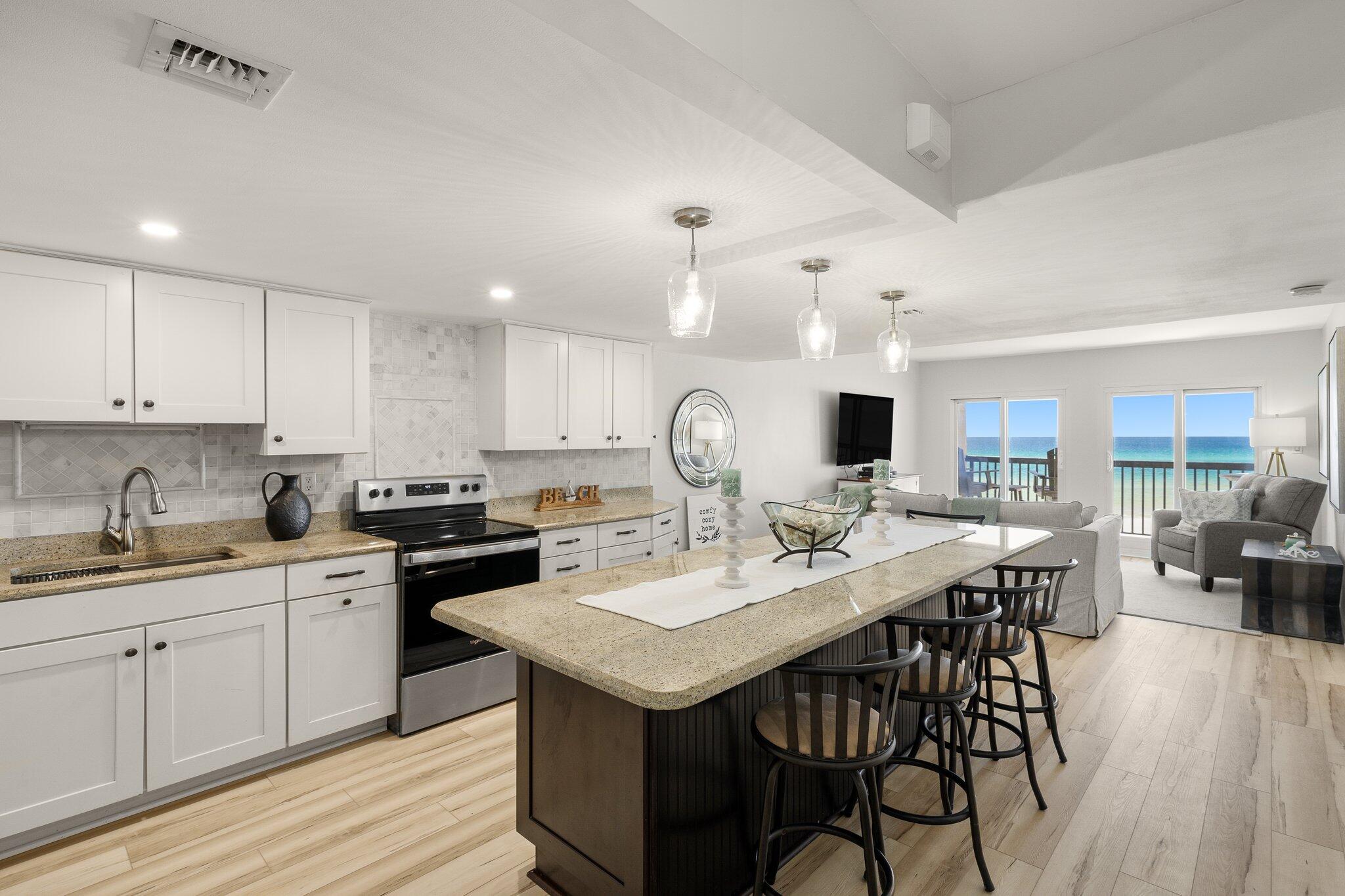 PINNACLE PORT - Residential