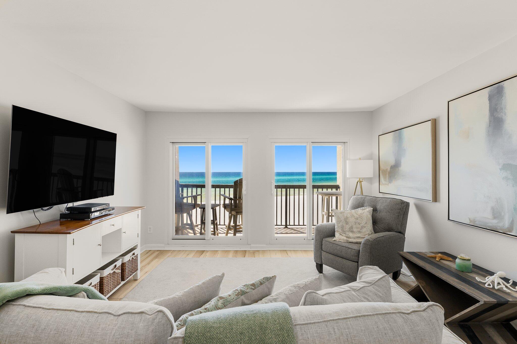 PINNACLE PORT - Residential