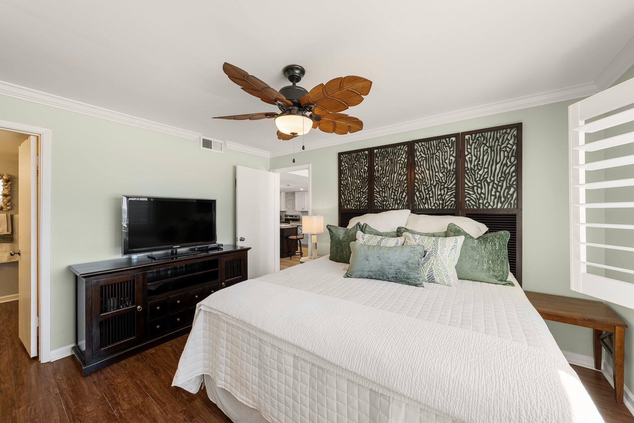 PINNACLE PORT - Residential