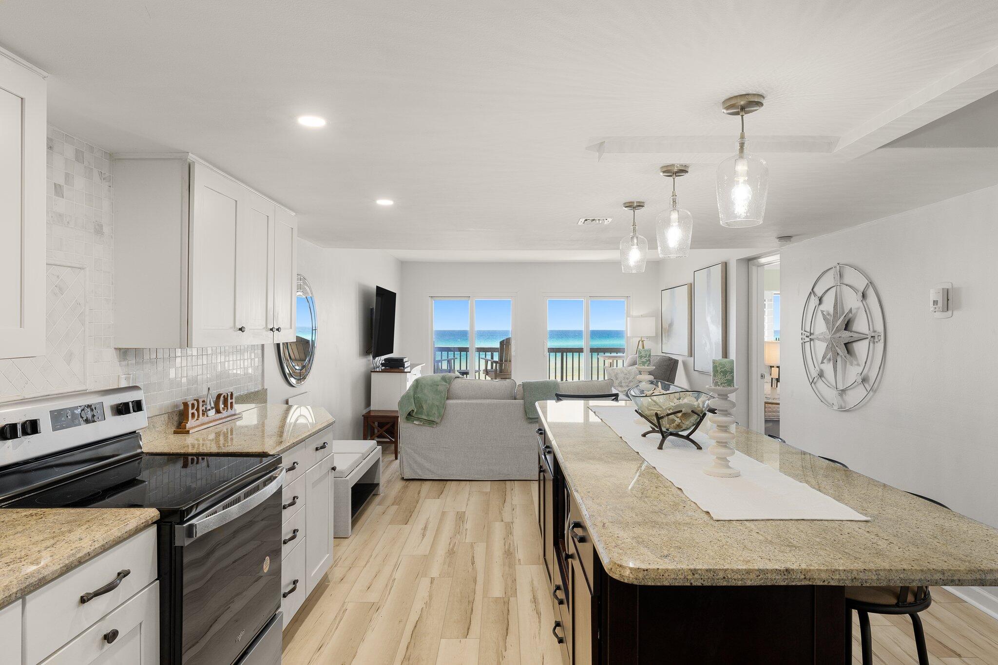 PINNACLE PORT - Residential