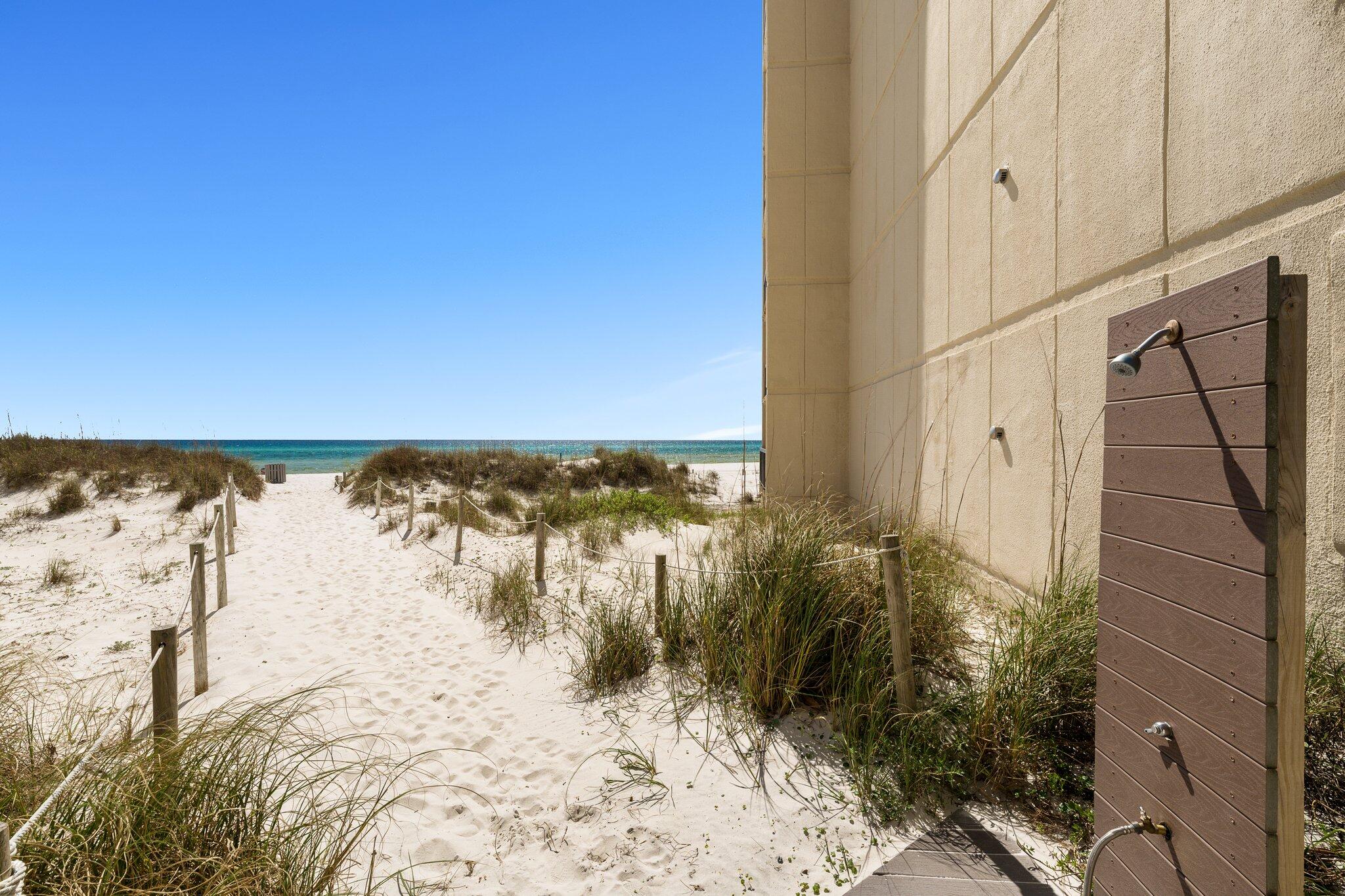 PINNACLE PORT - Residential