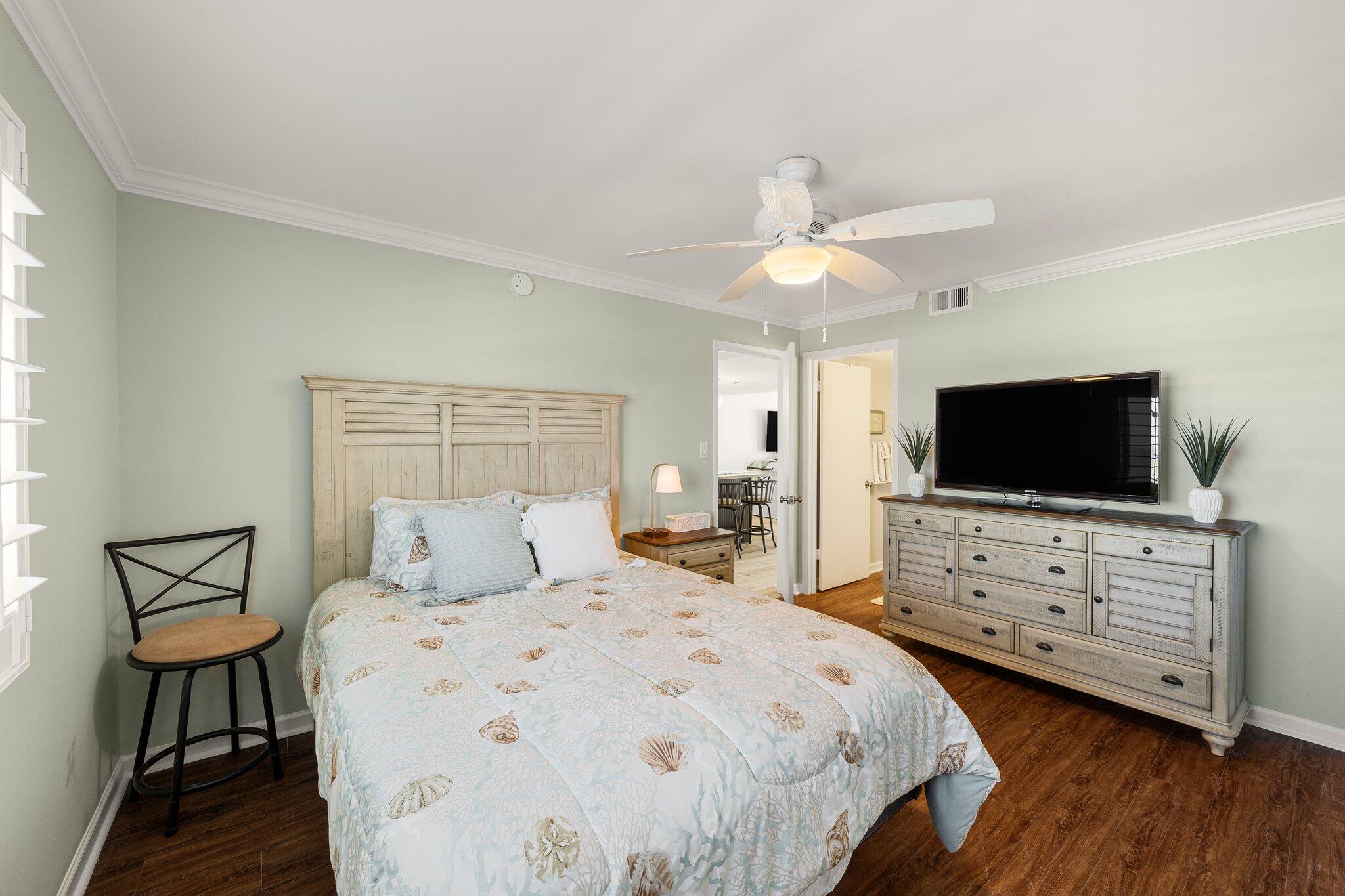 PINNACLE PORT - Residential