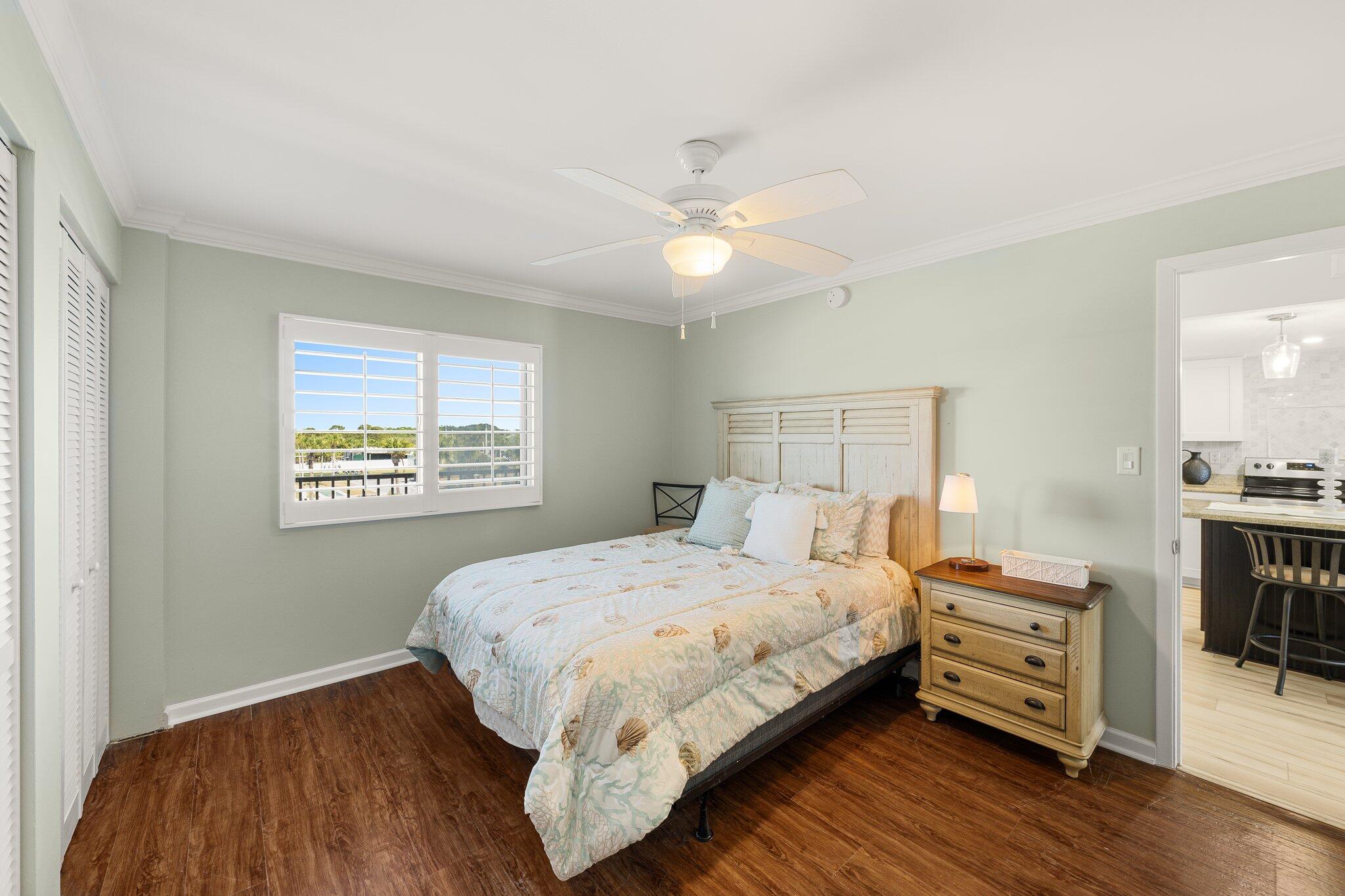 PINNACLE PORT - Residential