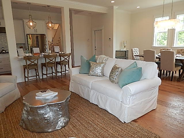 FOREST LAKES - Residential