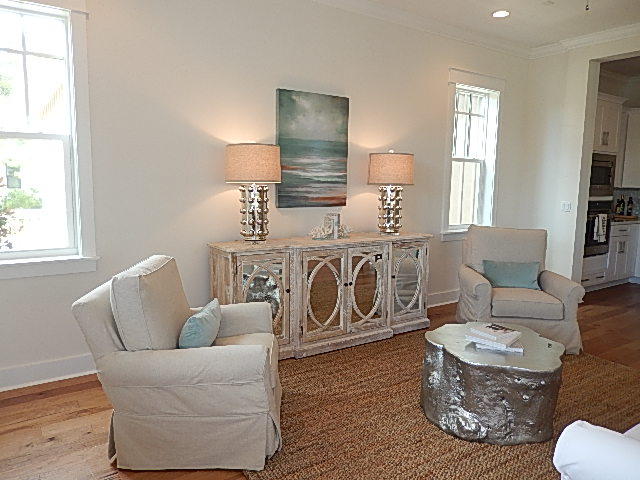 FOREST LAKES - Residential