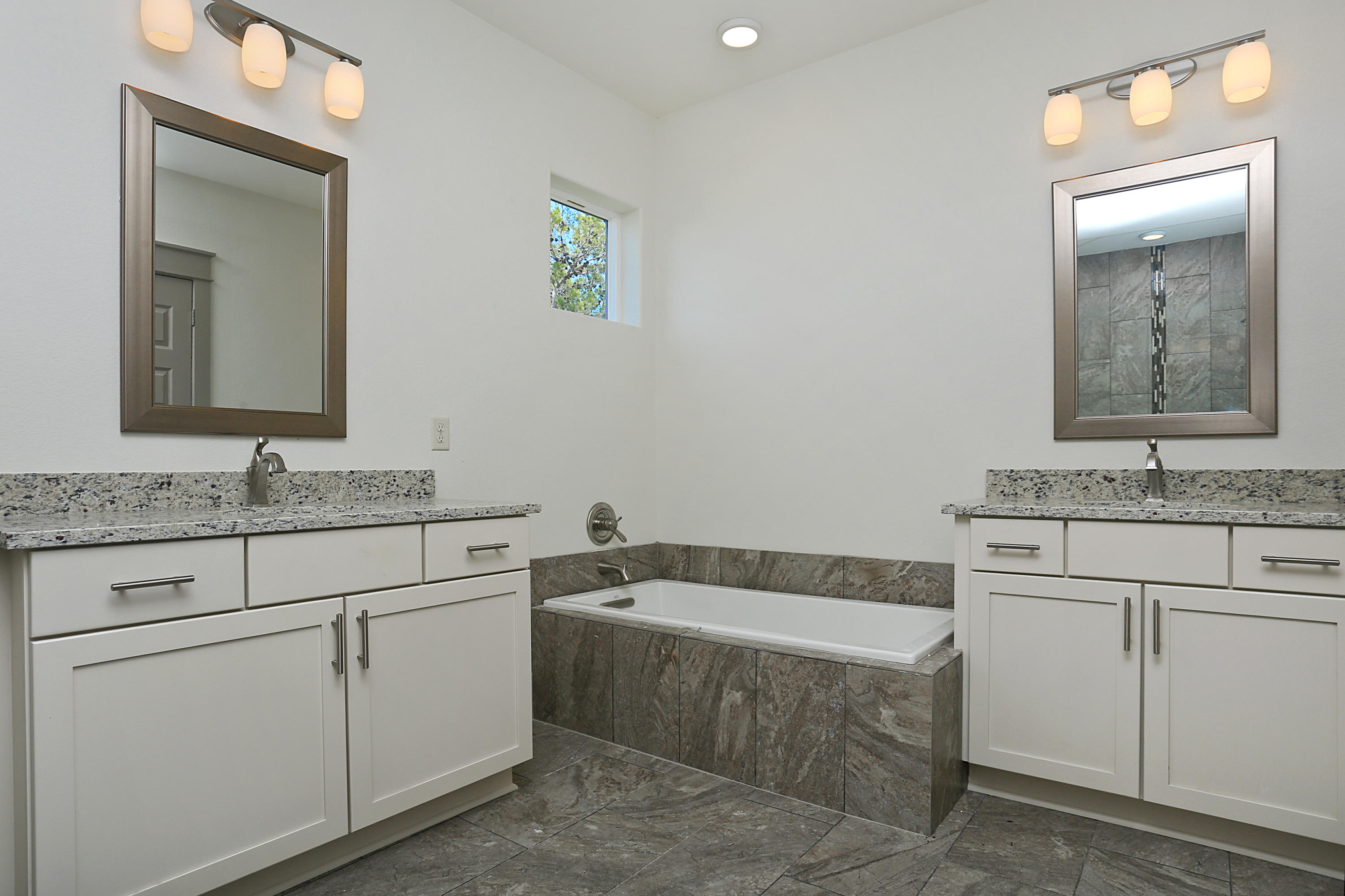 FRANGISTA BEACH 2ND ADDN - Residential